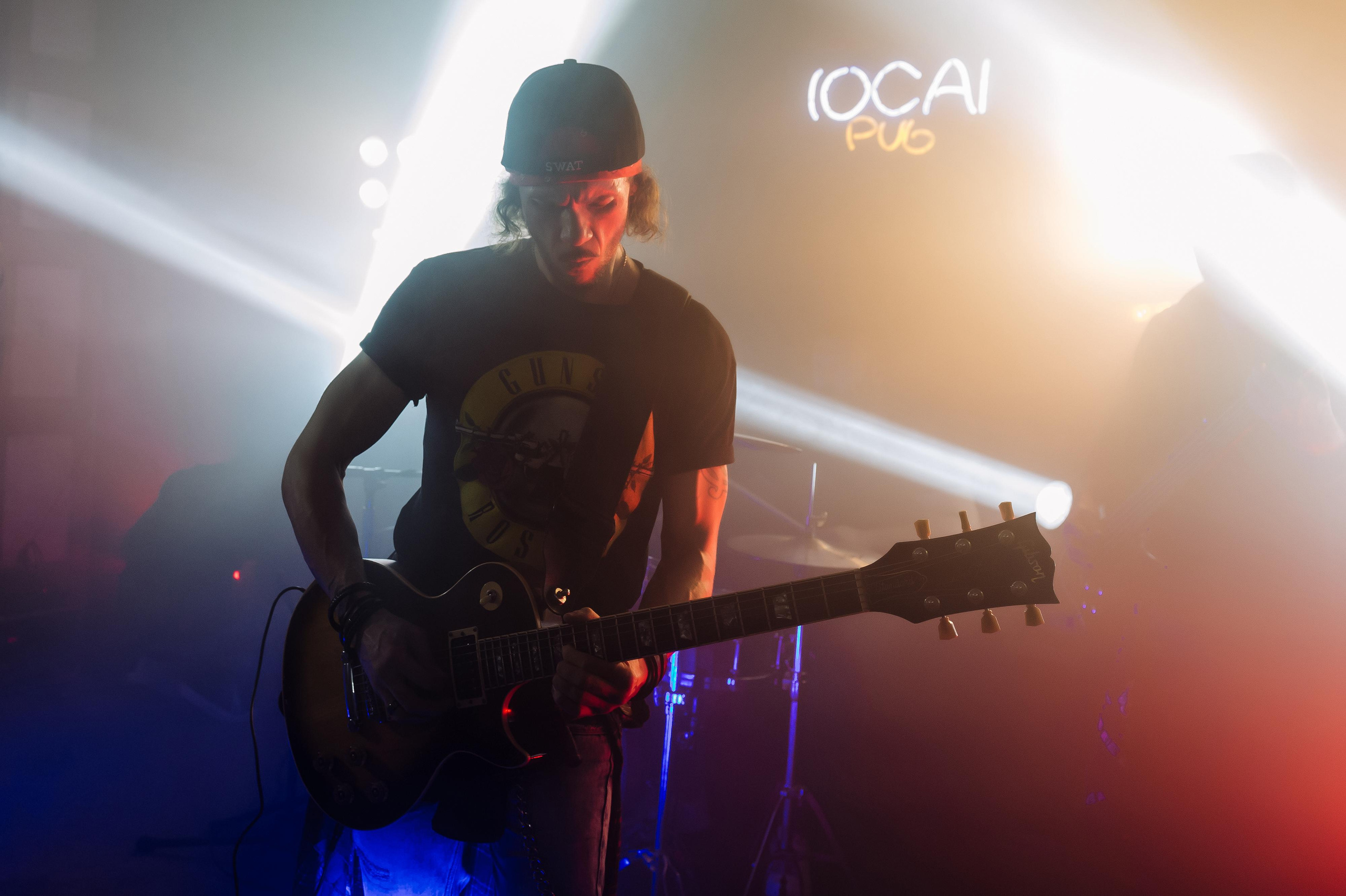 Milestone — Live in The Local Pub. Репортажный и свадебный фотограф в Курске Борис Захарчук