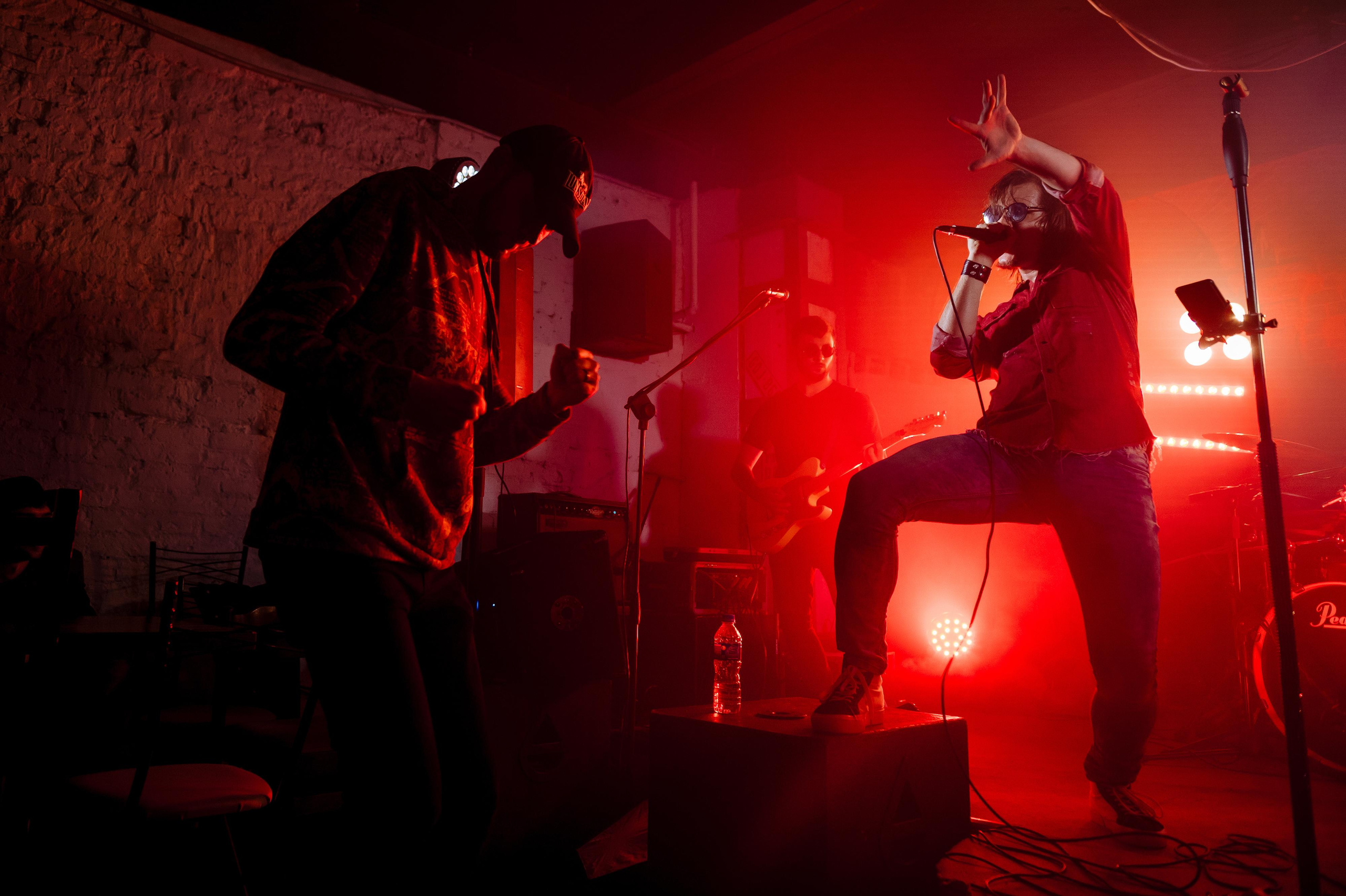 Milestone — Live in The Local Pub. Репортажный и свадебный фотограф в Курске Борис Захарчук