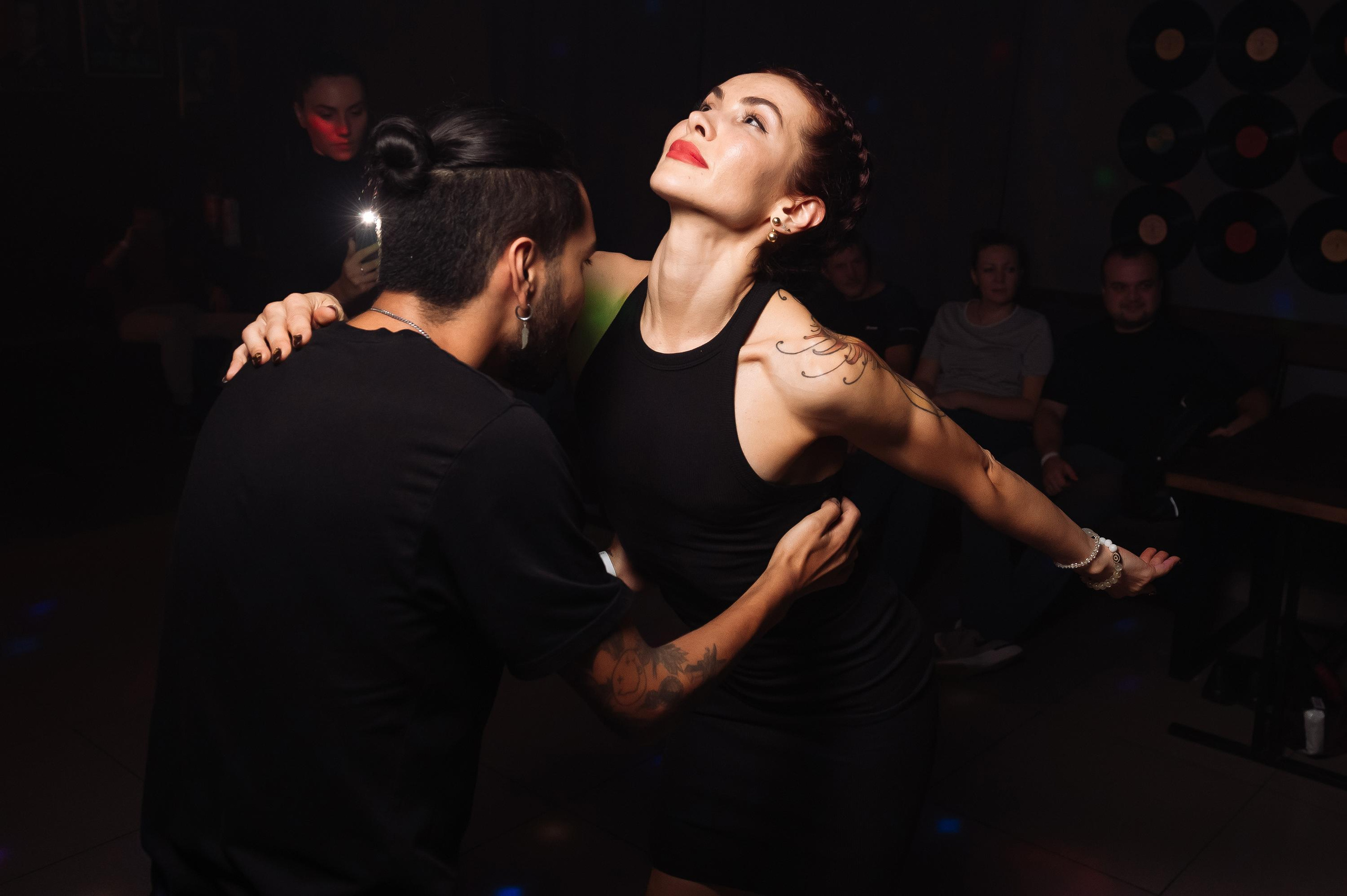 Школа социальных танцев In Dance. Репортажный и свадебный фотограф в Курске Борис Захарчук