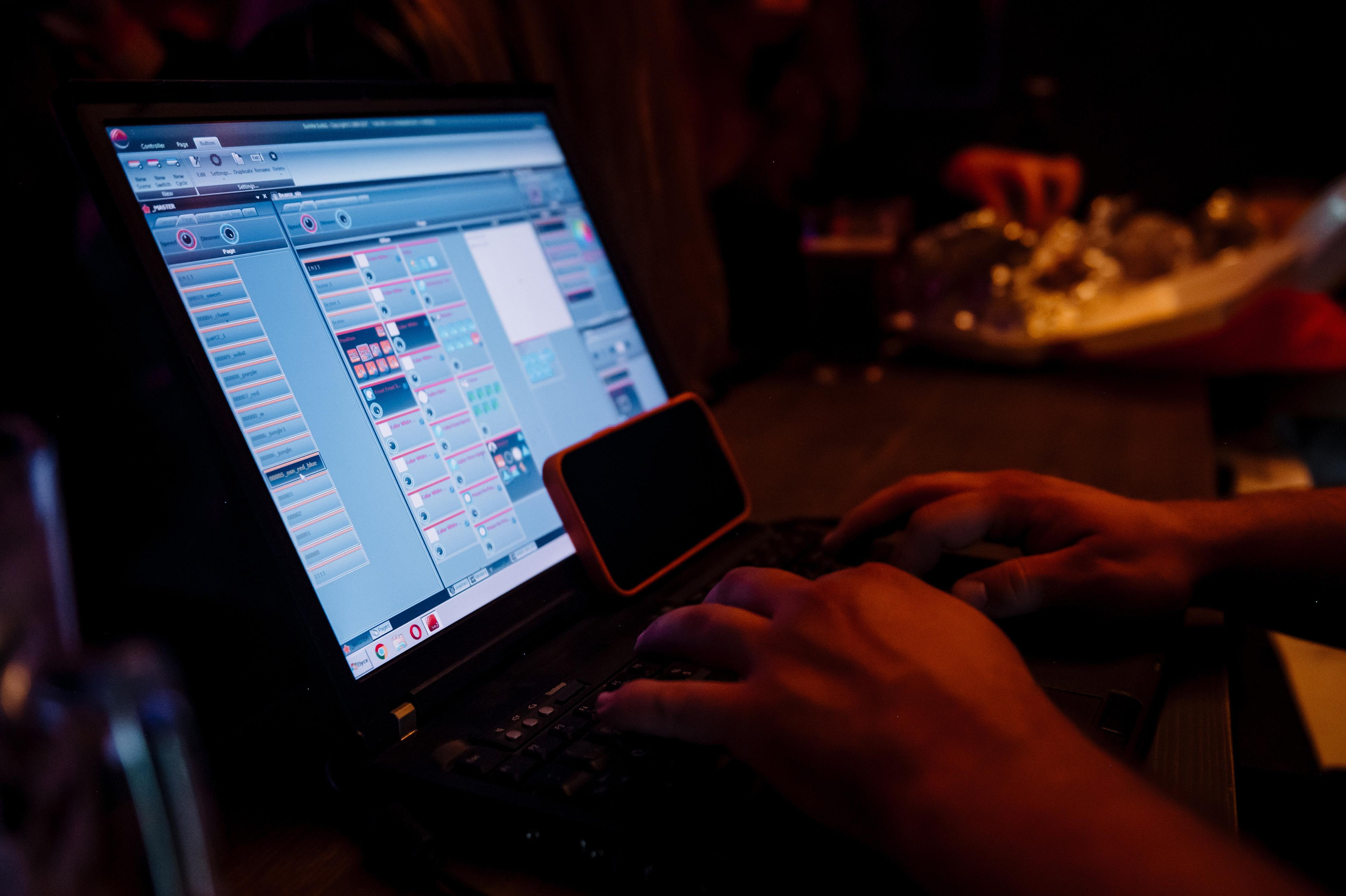 Milestone — Live in The Local Pub. Репортажный и свадебный фотограф в Курске Борис Захарчук