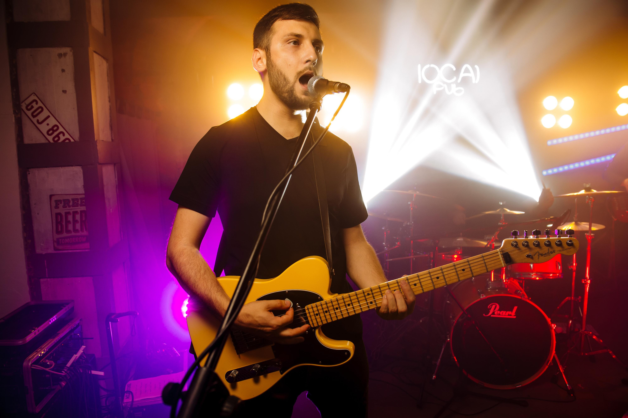 Milestone — Live in The Local Pub. Репортажный и свадебный фотограф в Курске Борис Захарчук