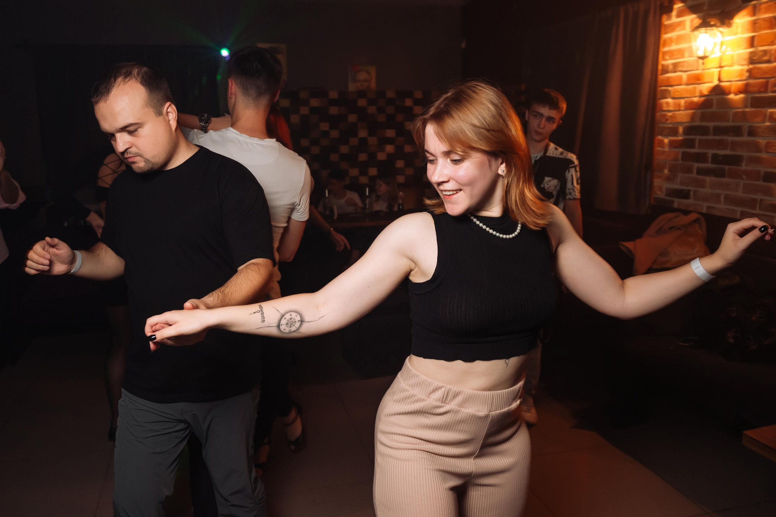 Школа социальных танцев In Dance. Репортажный и свадебный фотограф в Курске Борис Захарчук