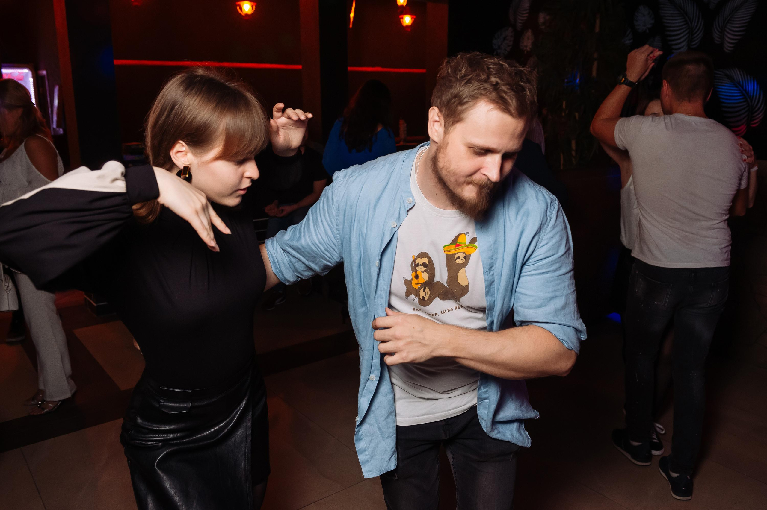 Школа социальных танцев Casa Latina. Репортажный и свадебный фотограф в Курске Борис Захарчук