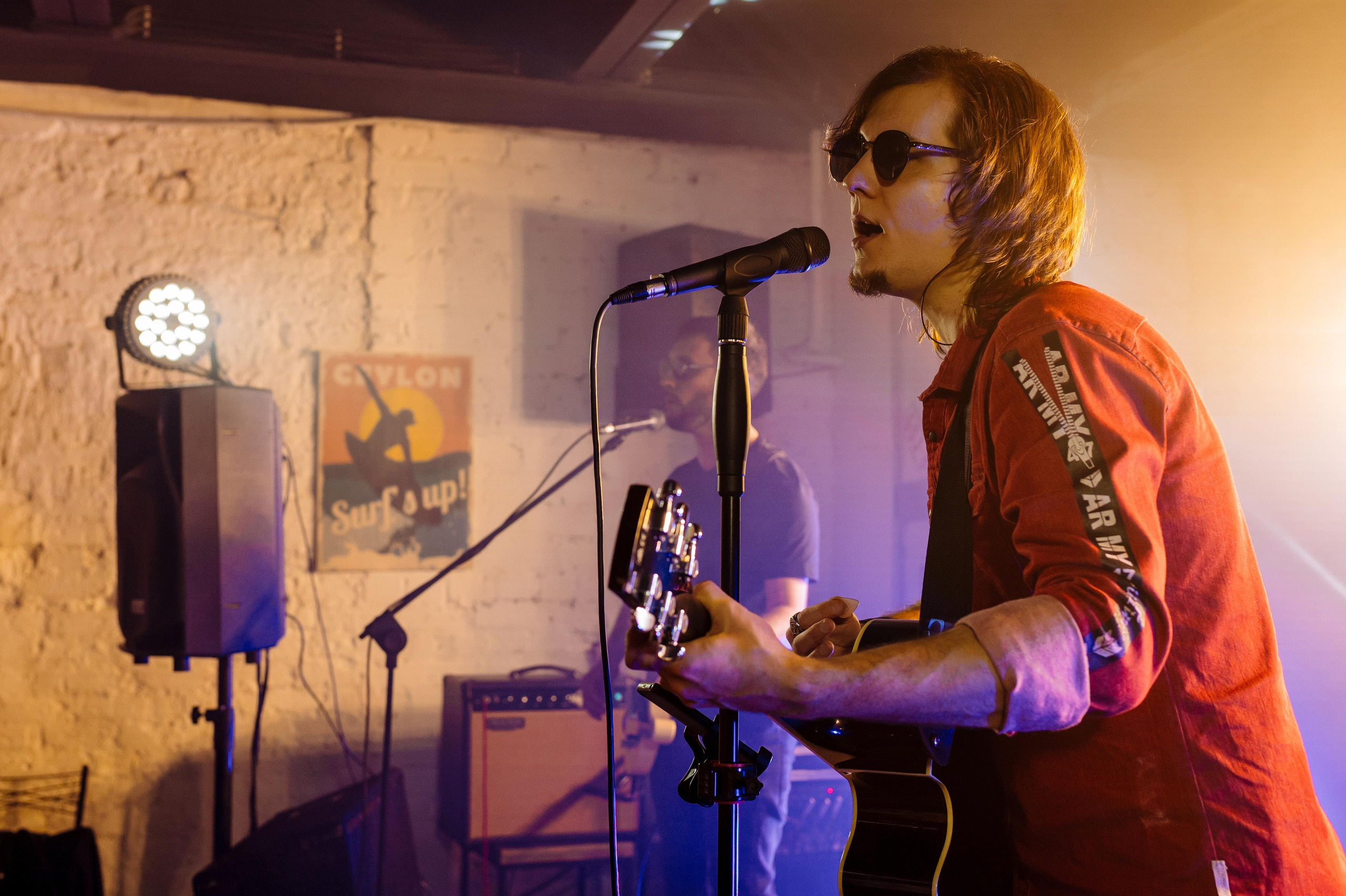 Milestone — Live in The Local Pub. Репортажный и свадебный фотограф в Курске Борис Захарчук