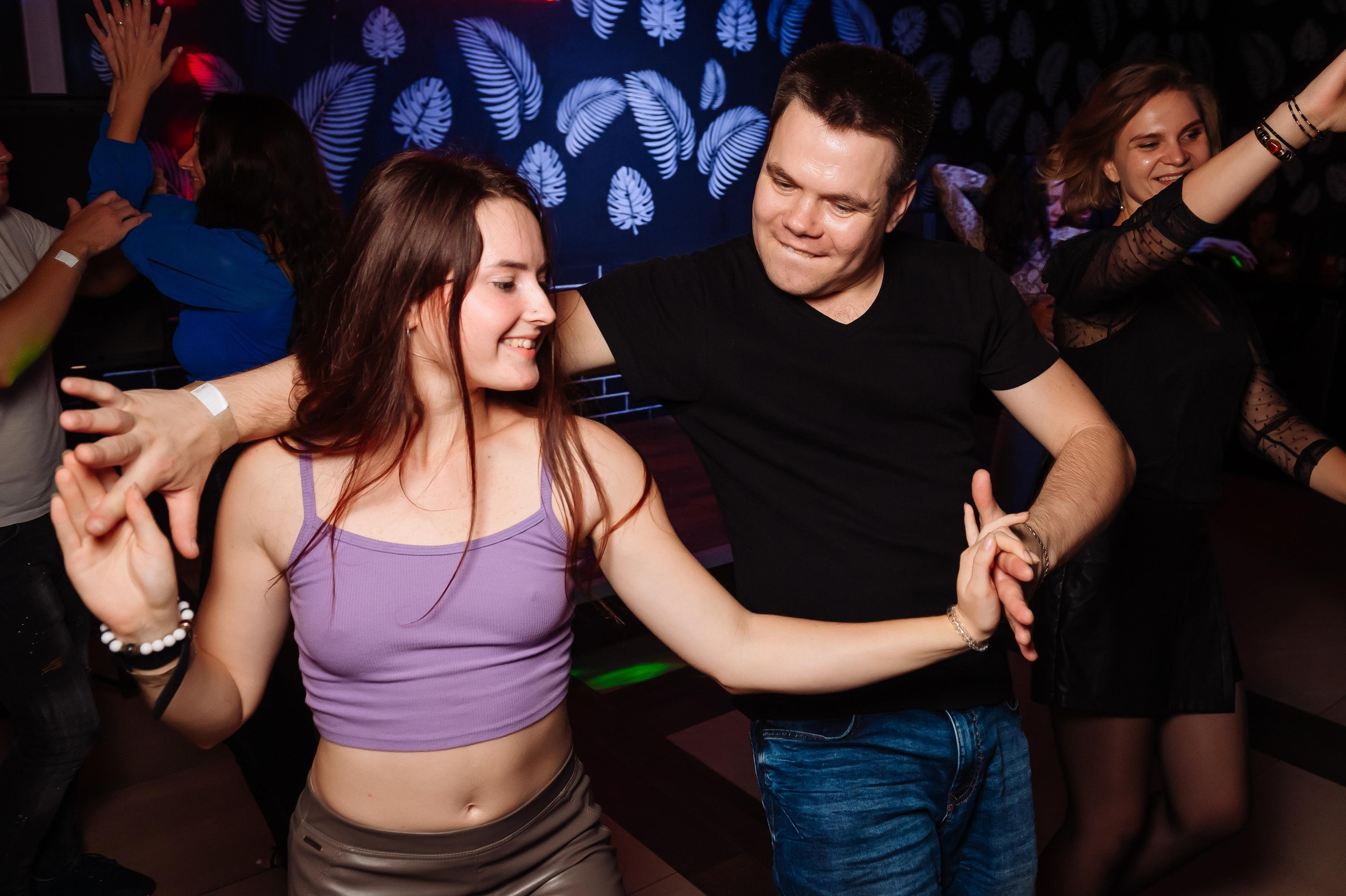 Школа социальных танцев Casa Latina. Репортажный и свадебный фотограф в Курске Борис Захарчук