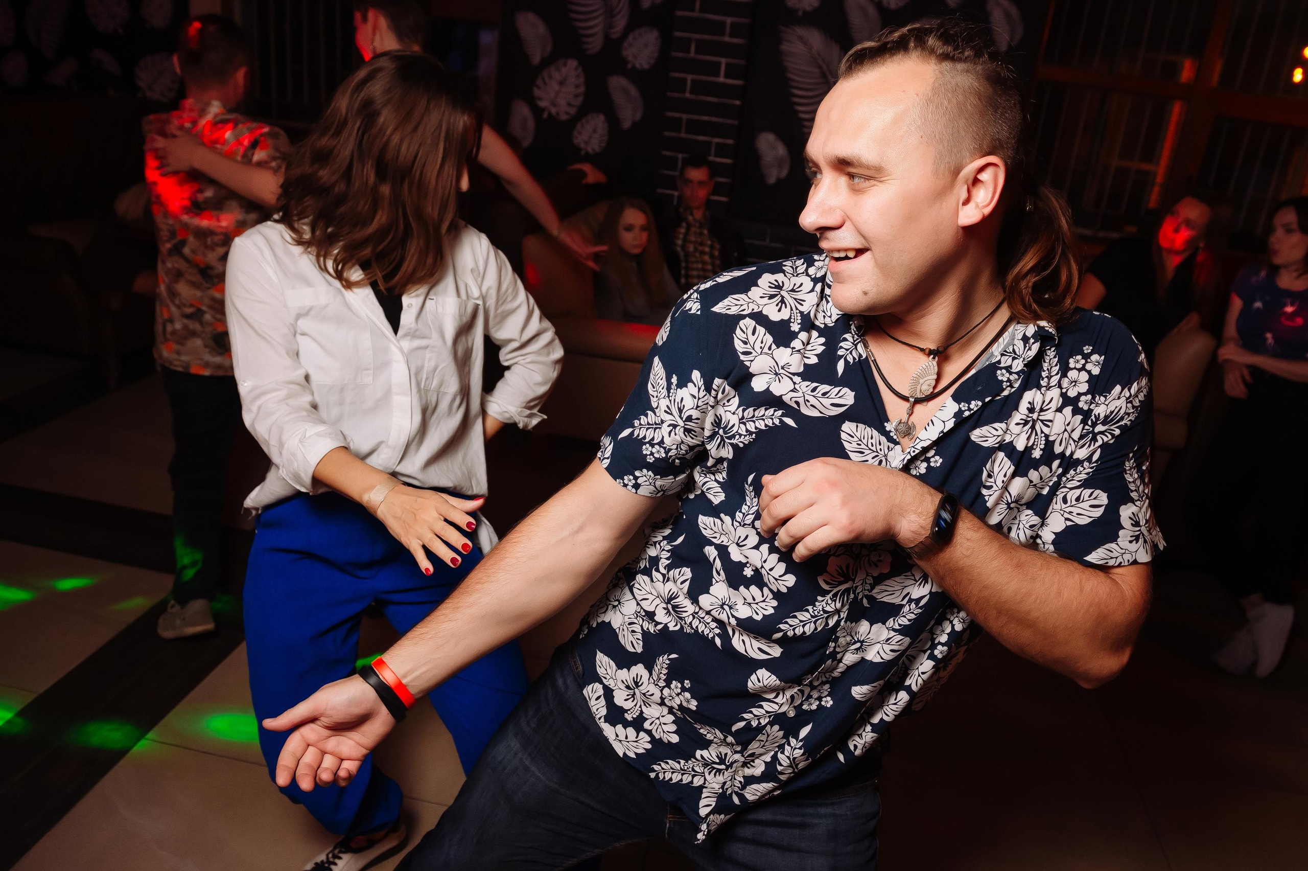 Школа социальных танцев Casa Latina. Репортажный и свадебный фотограф в Курске Борис Захарчук