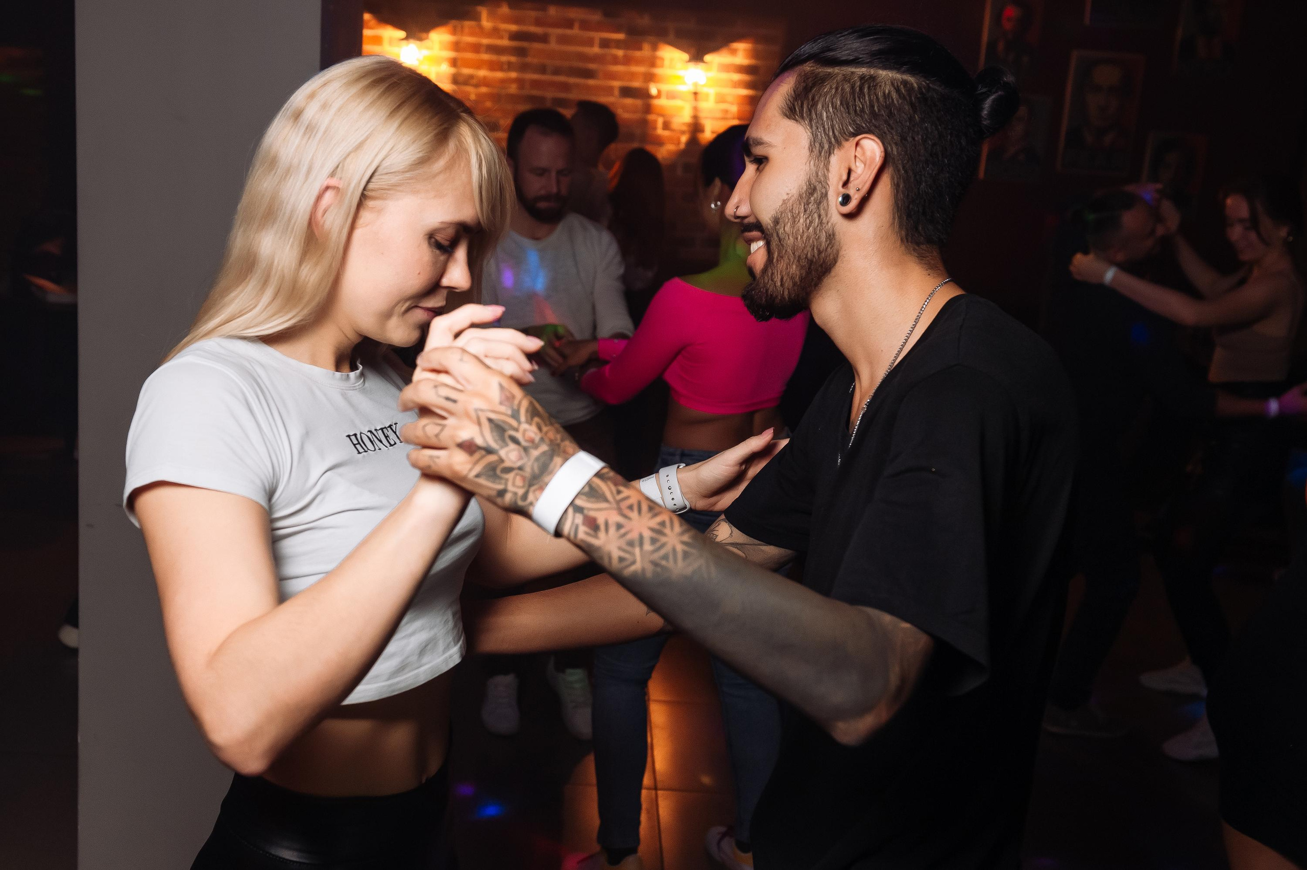 Школа социальных танцев In Dance. Репортажный и свадебный фотограф в Курске Борис Захарчук