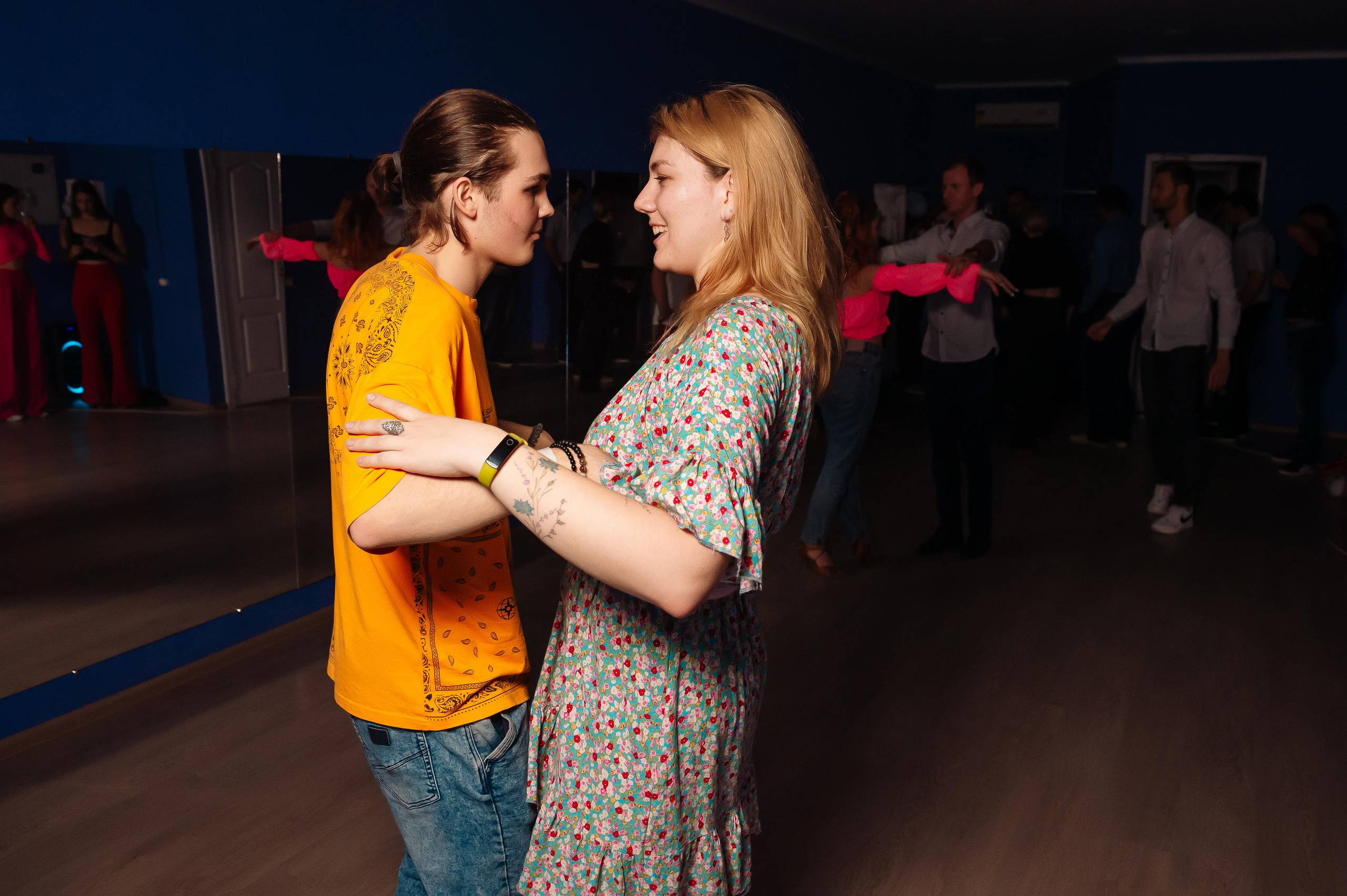 Школа социальных танцев Танцуют Все. Репортажный и свадебный фотограф в Курске Борис Захарчук