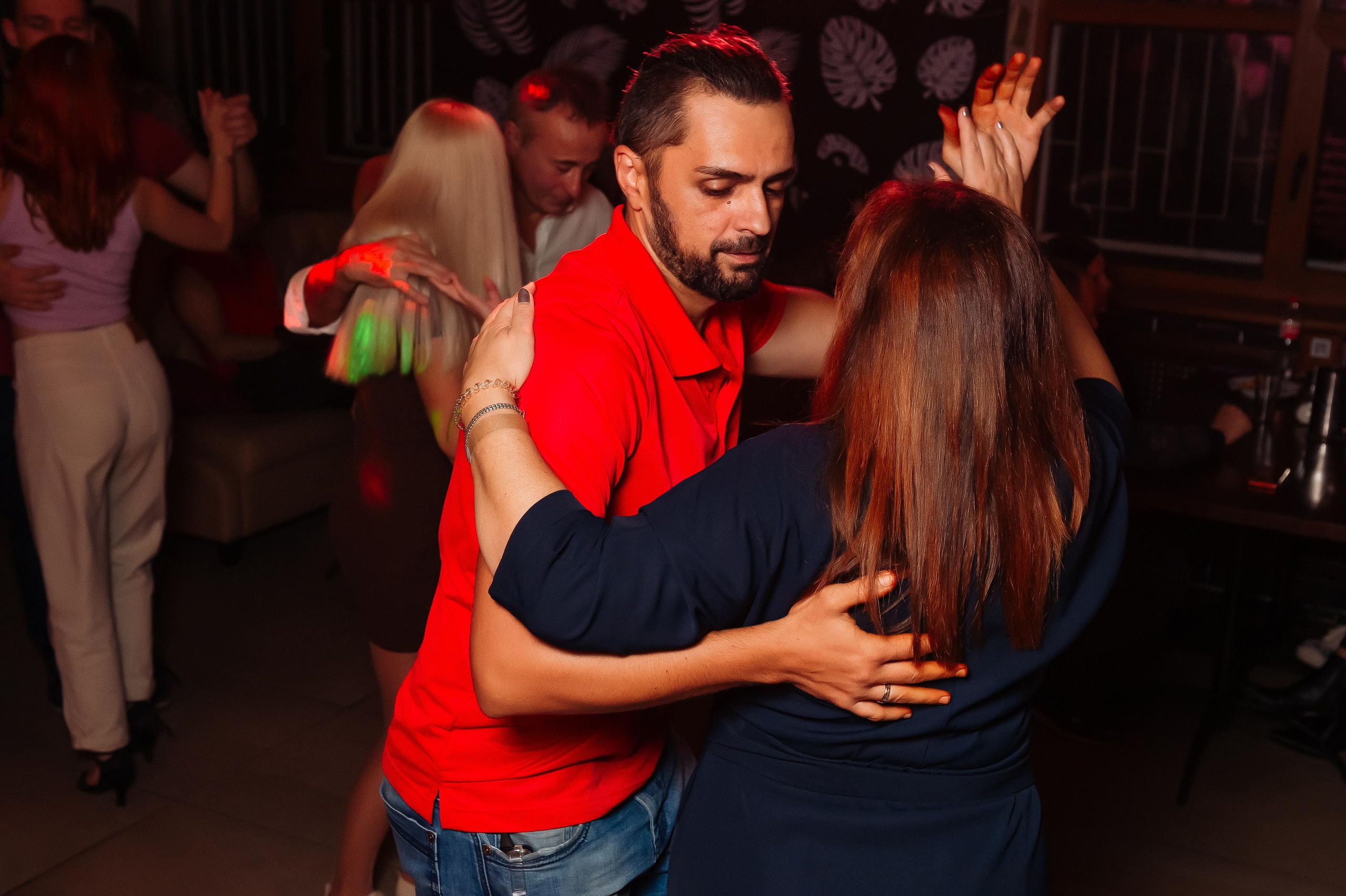 Школа социальных танцев Casa Latina. Репортажный и свадебный фотограф в Курске Борис Захарчук