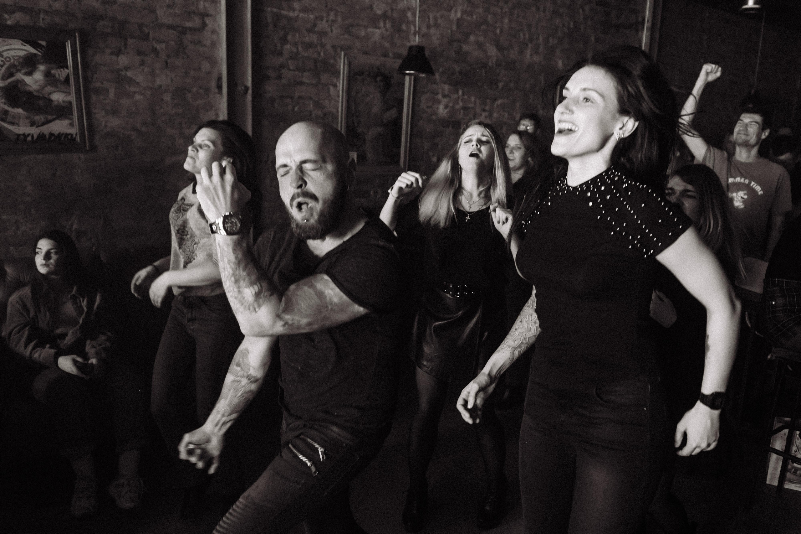 Milestone — Live in The Local Pub. Репортажный и свадебный фотограф в Курске Борис Захарчук