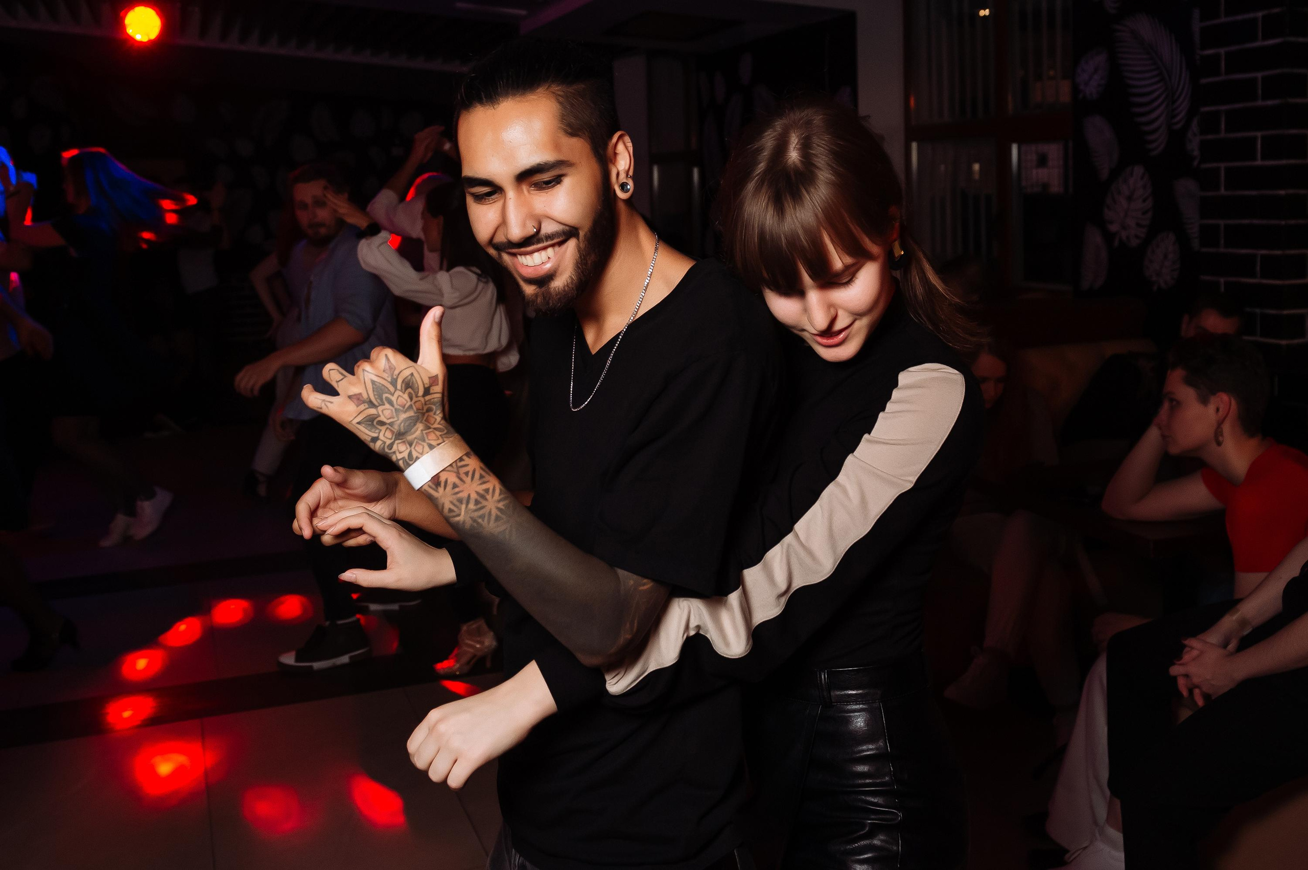 Школа социальных танцев Casa Latina. Репортажный и свадебный фотограф в Курске Борис Захарчук