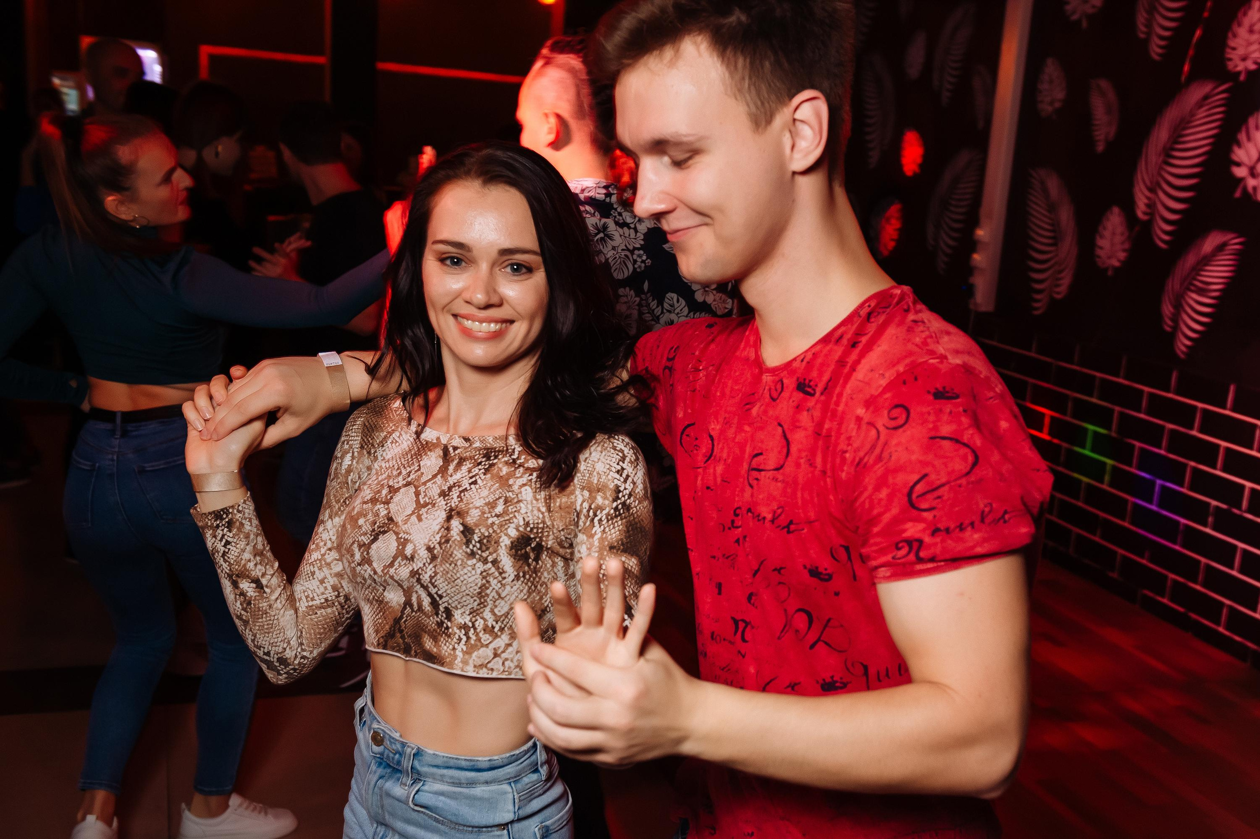 Школа социальных танцев Casa Latina. Репортажный и свадебный фотограф в Курске Борис Захарчук