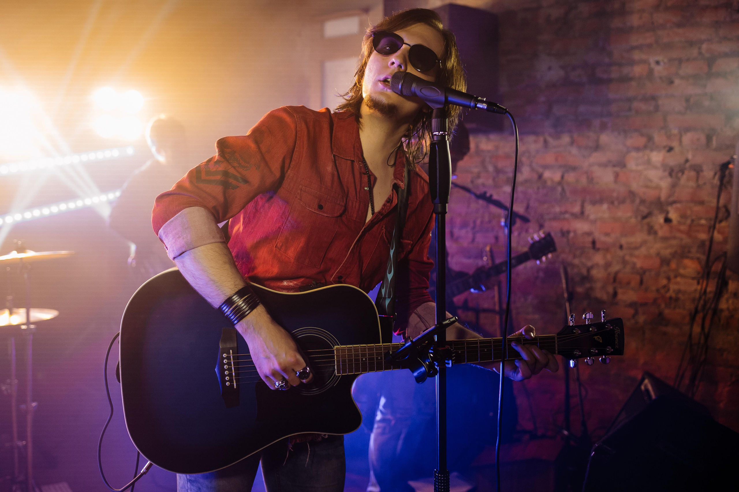 Milestone — Live in The Local Pub. Репортажный и свадебный фотограф в Курске Борис Захарчук