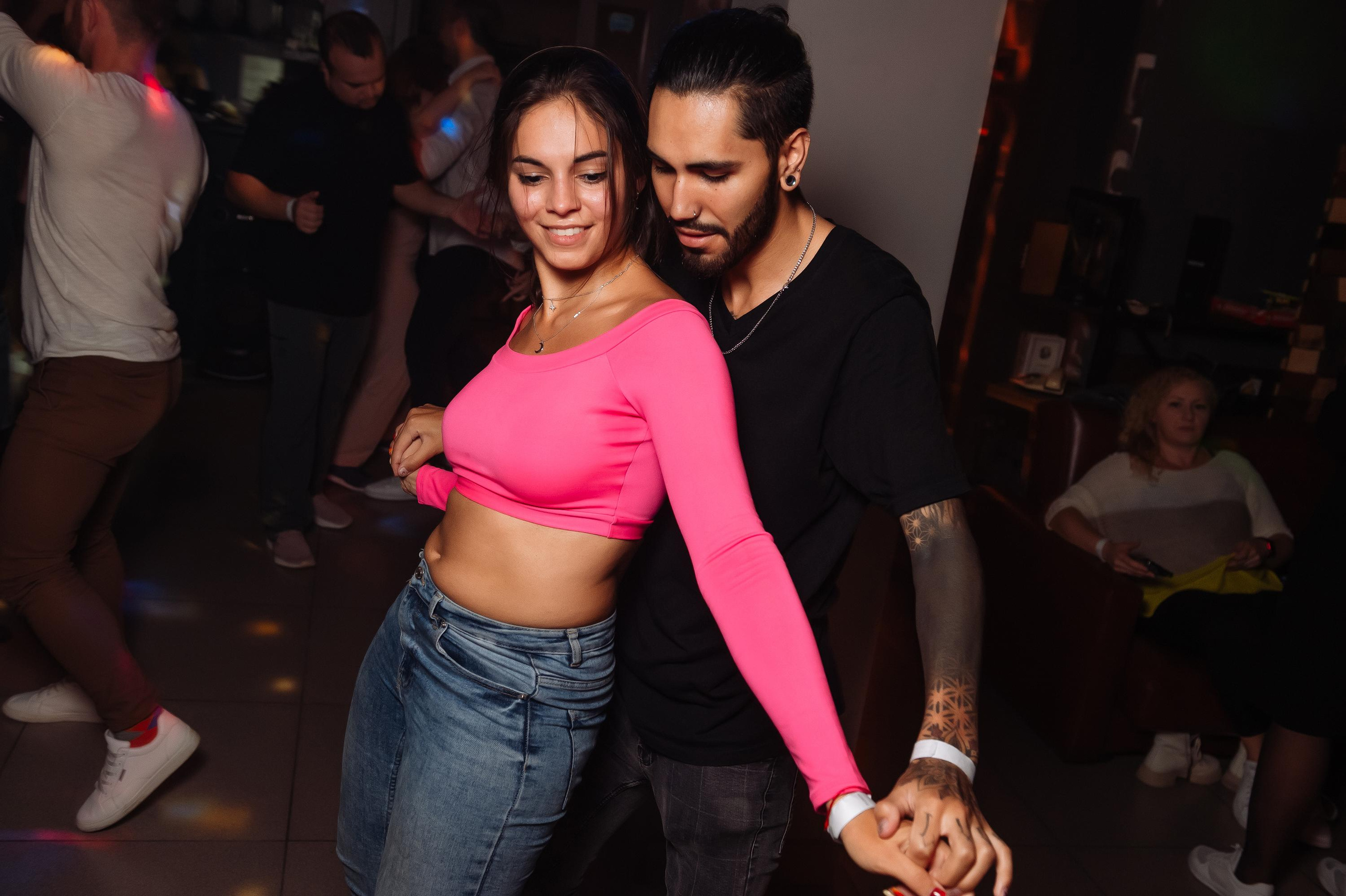 Школа социальных танцев In Dance. Репортажный и свадебный фотограф в Курске Борис Захарчук