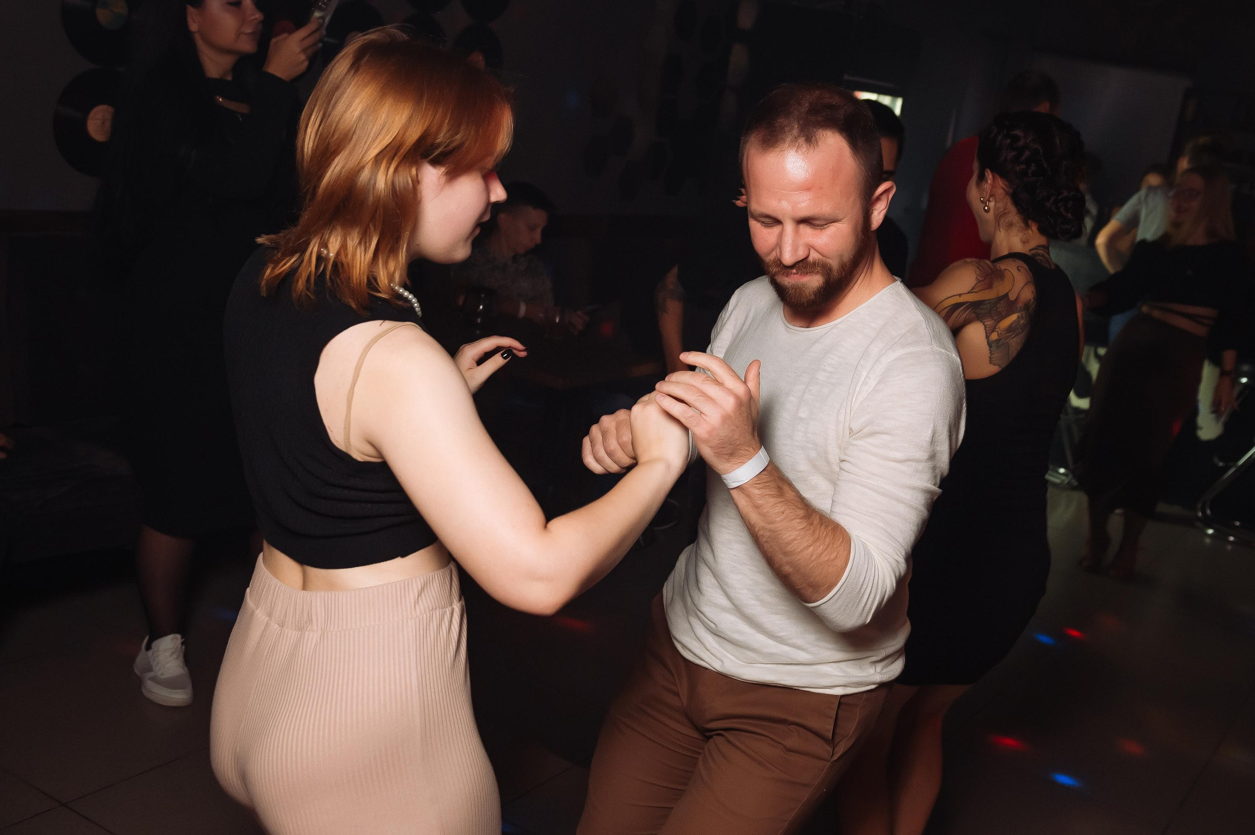 Школа социальных танцев In Dance. Репортажный и свадебный фотограф в Курске Борис Захарчук