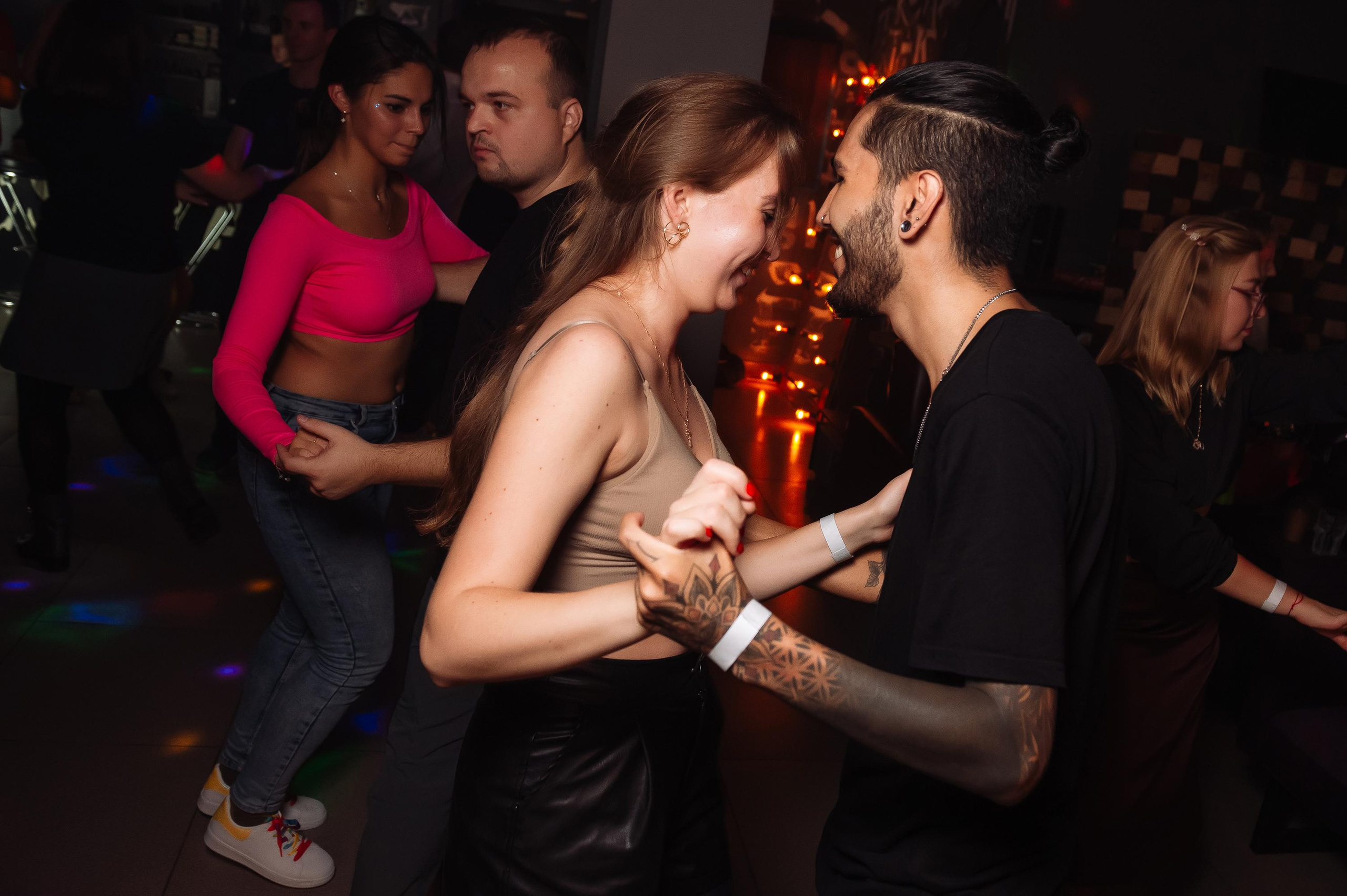 Школа социальных танцев In Dance. Репортажный и свадебный фотограф в Курске Борис Захарчук