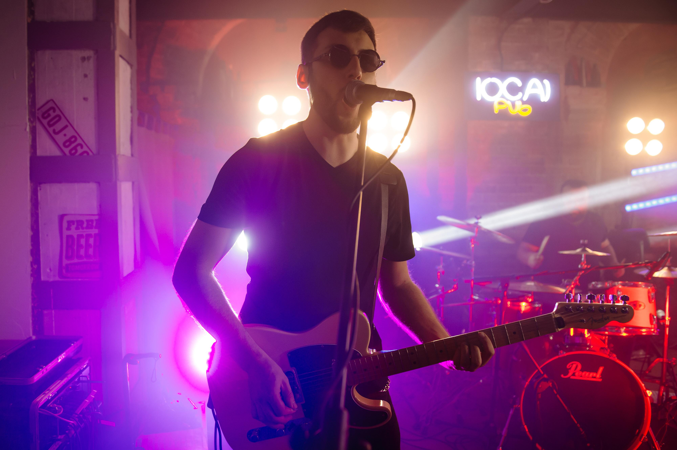 Milestone — Live in The Local Pub. Репортажный и свадебный фотограф в Курске Борис Захарчук