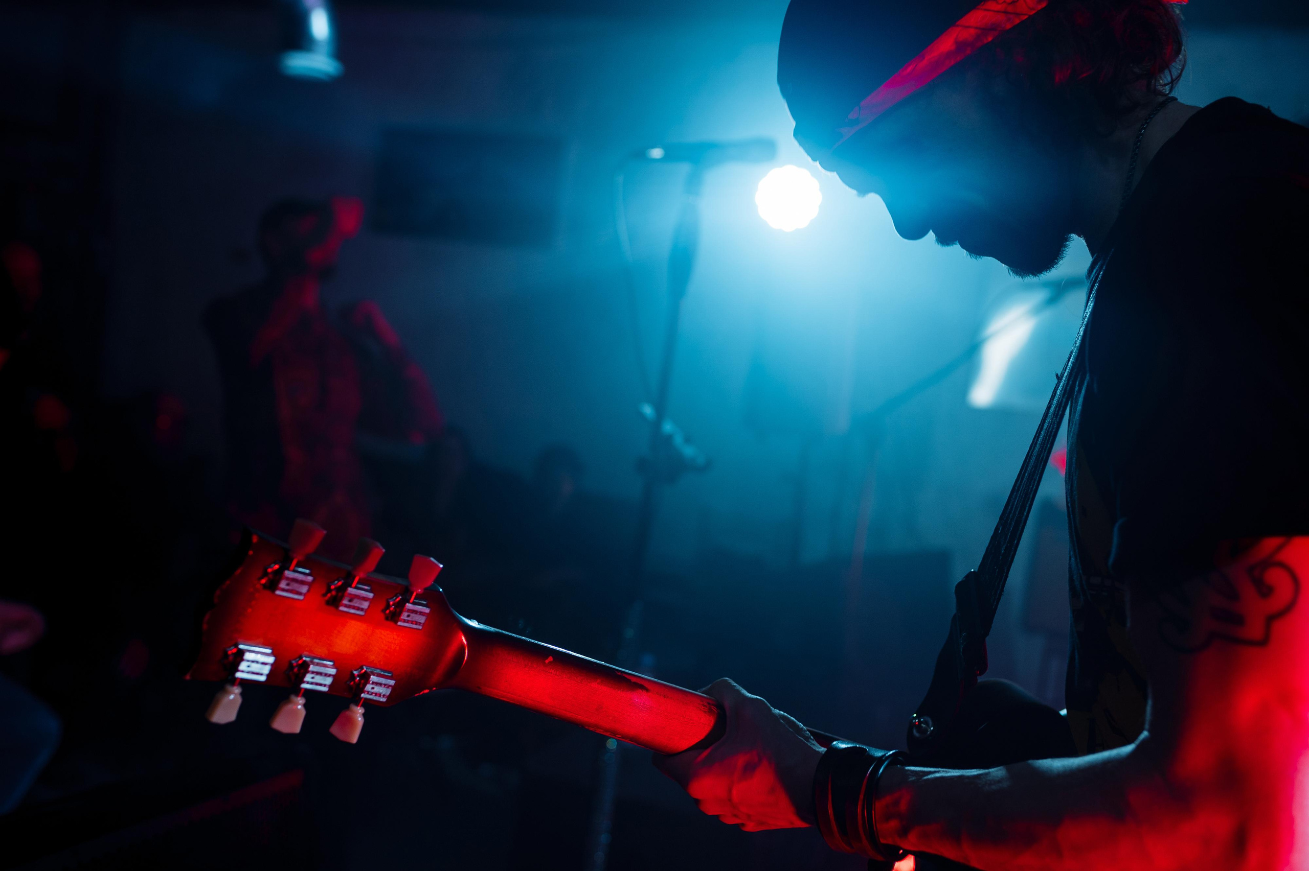Milestone — Live in The Local Pub. Репортажный и свадебный фотограф в Курске Борис Захарчук