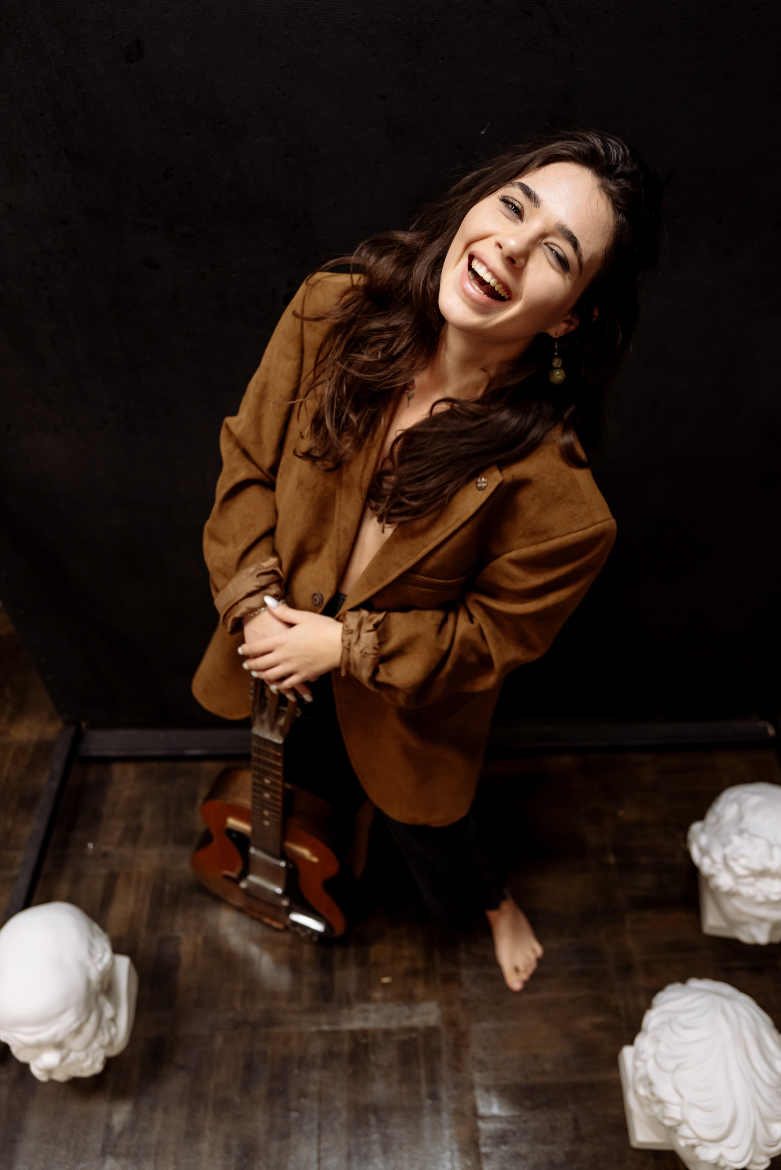 Настя и бабушкина гитара. Репортажный и свадебный фотограф в Курске Борис Захарчук