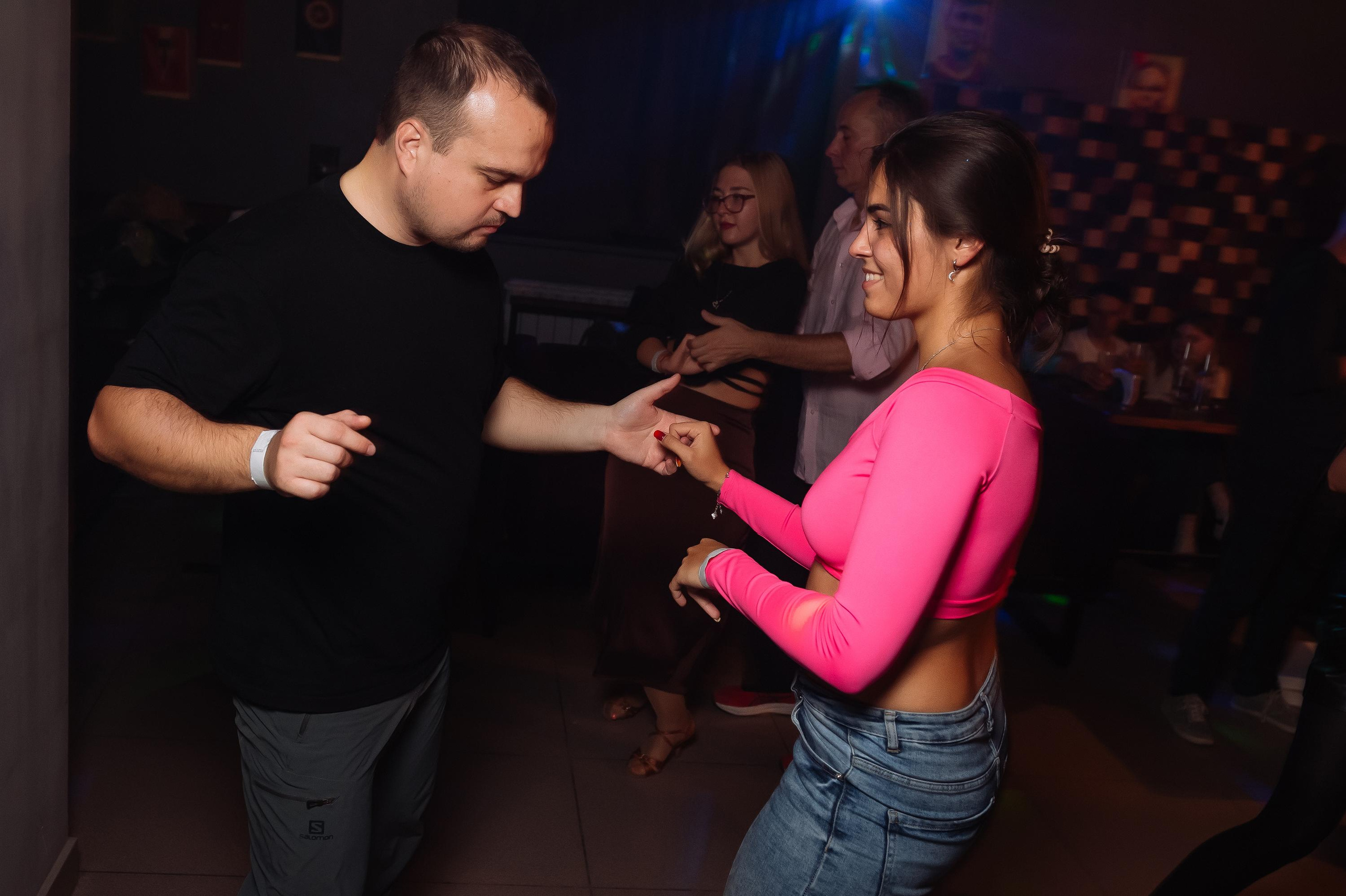 Школа социальных танцев In Dance. Репортажный и свадебный фотограф в Курске Борис Захарчук