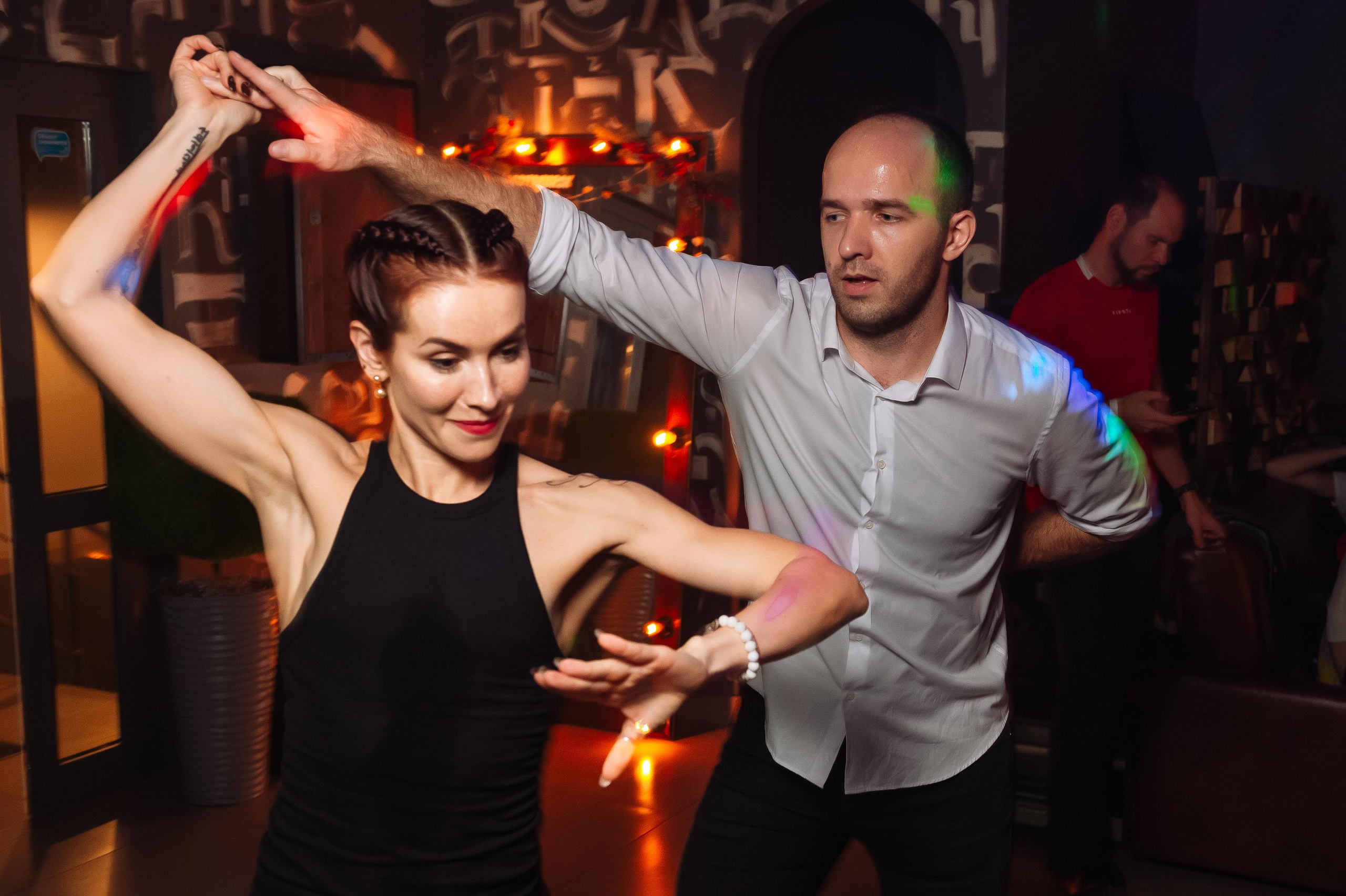 Школа социальных танцев In Dance. Репортажный и свадебный фотограф в Курске Борис Захарчук