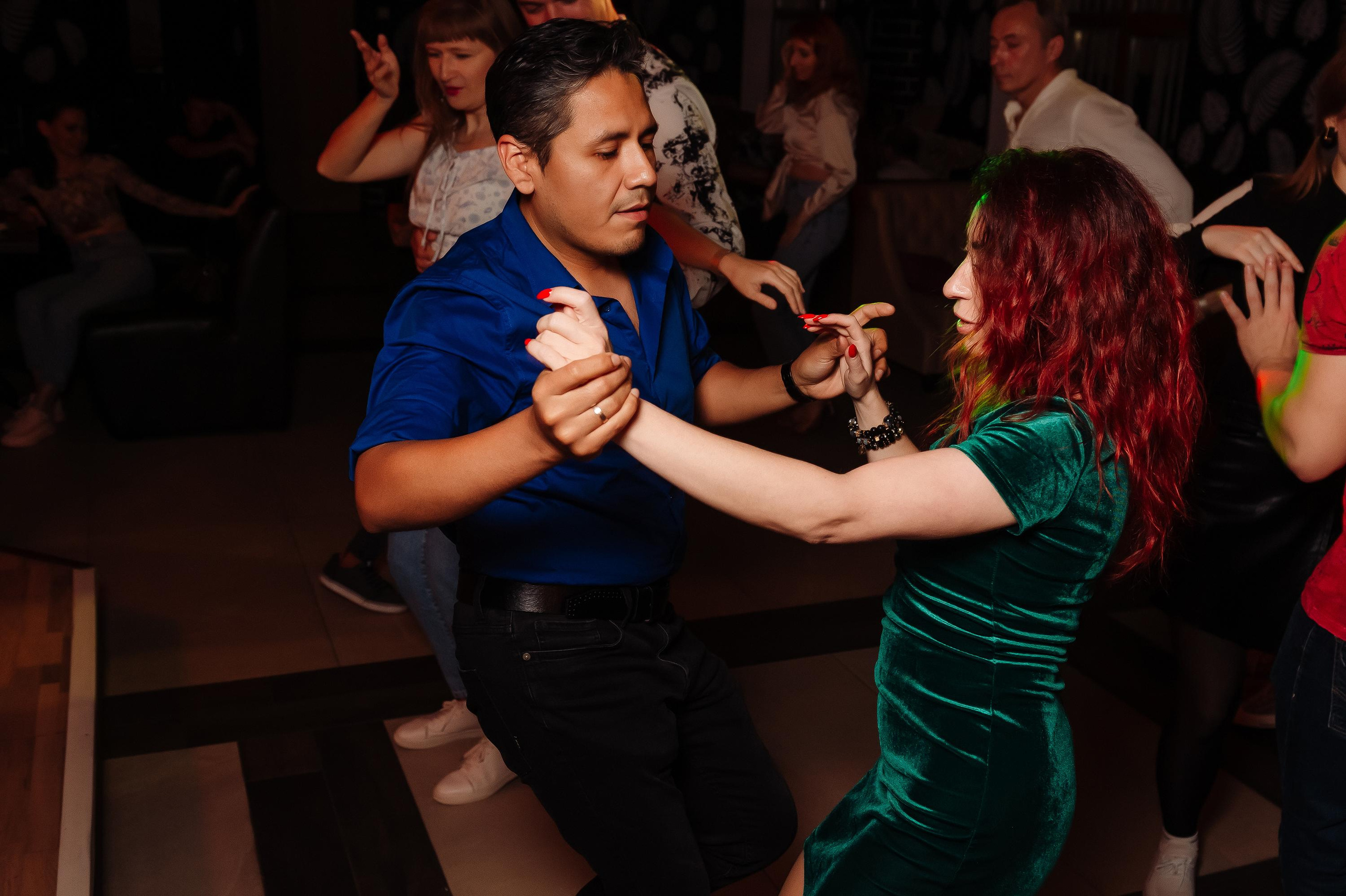 Школа социальных танцев Casa Latina. Репортажный и свадебный фотограф в Курске Борис Захарчук