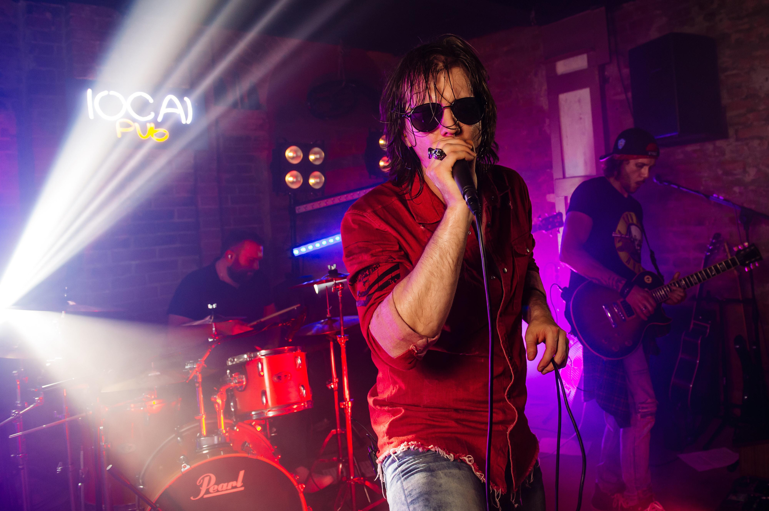 Milestone — Live in The Local Pub. Репортажный и свадебный фотограф в Курске Борис Захарчук