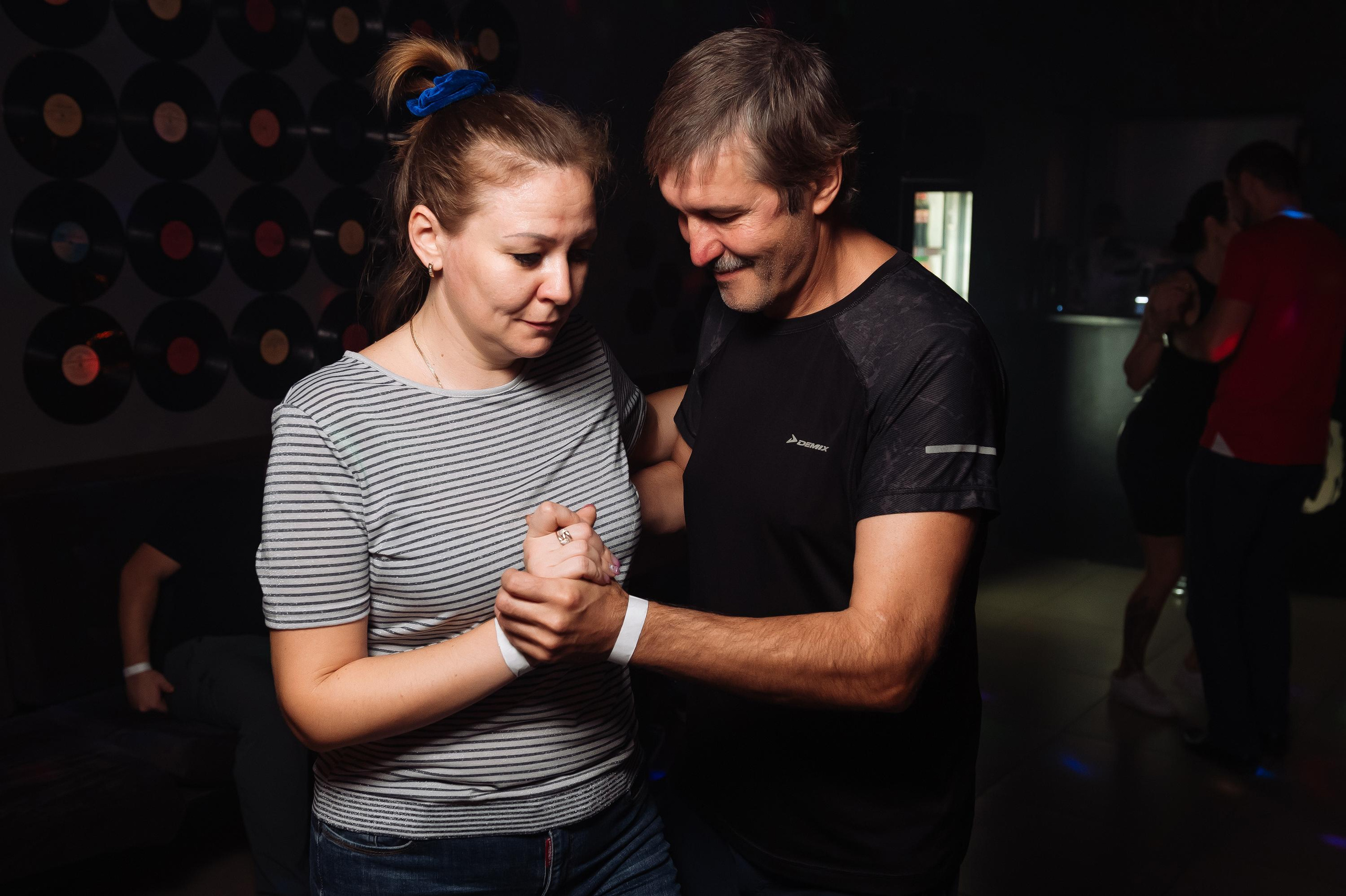 Школа социальных танцев In Dance. Репортажный и свадебный фотограф в Курске Борис Захарчук