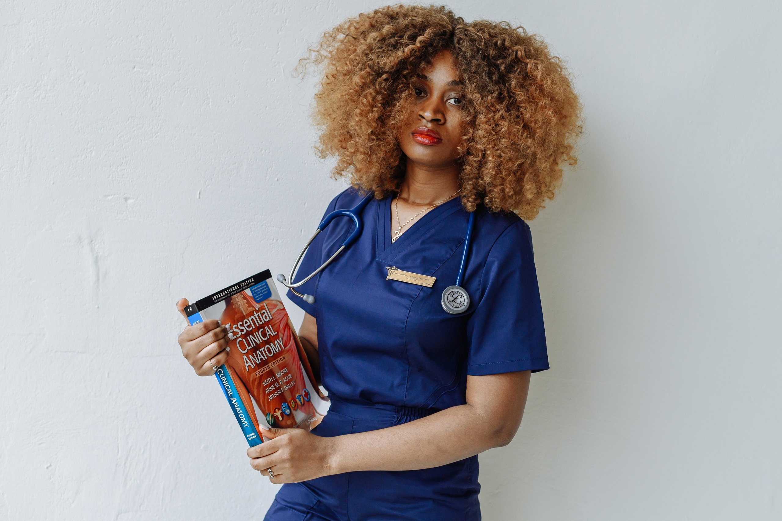 Фотографии выпускников в фотостудии. Репортажный и свадебный фотограф в Курске Борис Захарчук