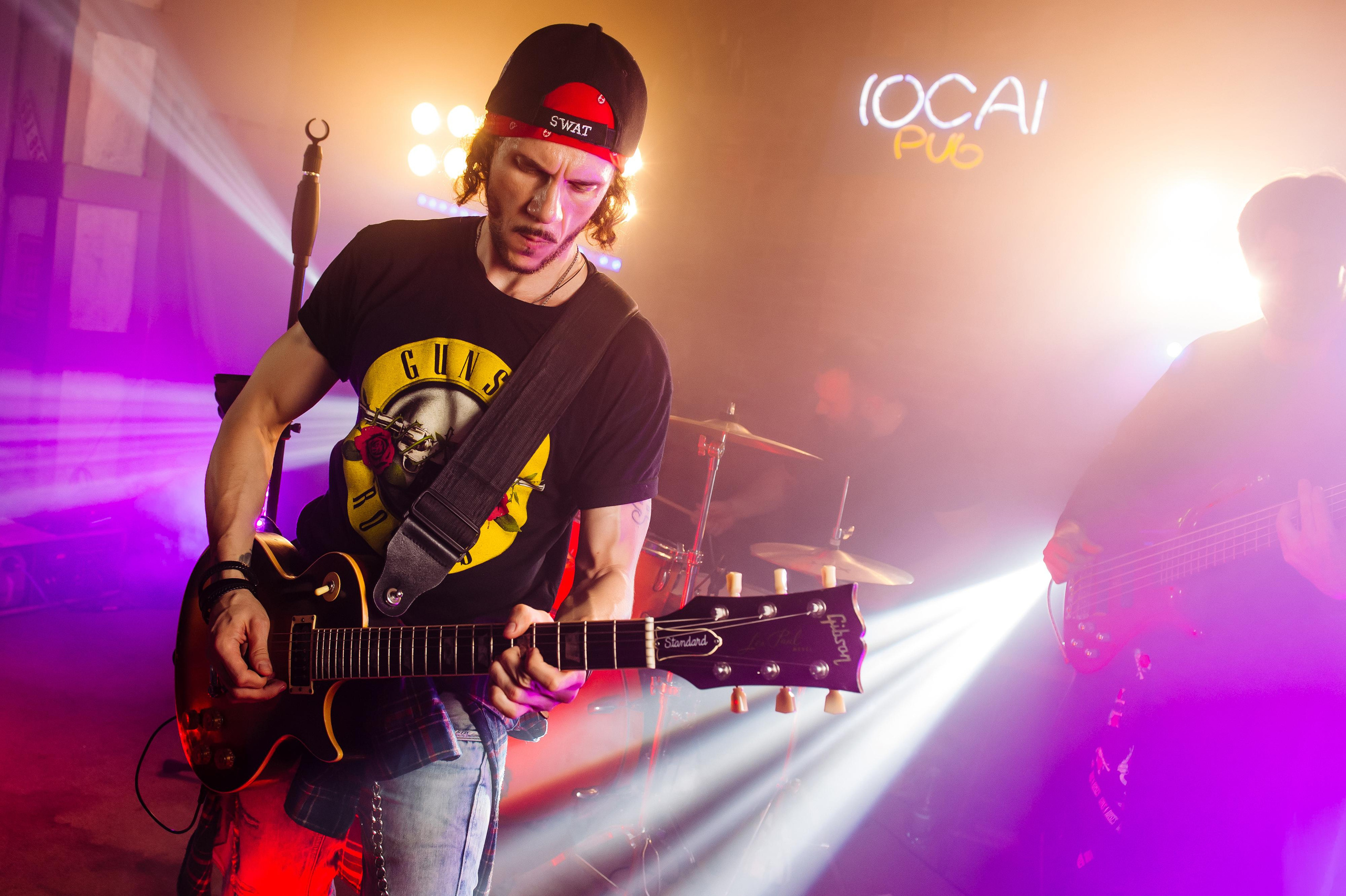 Milestone — Live in The Local Pub. Репортажный и свадебный фотограф в Курске Борис Захарчук