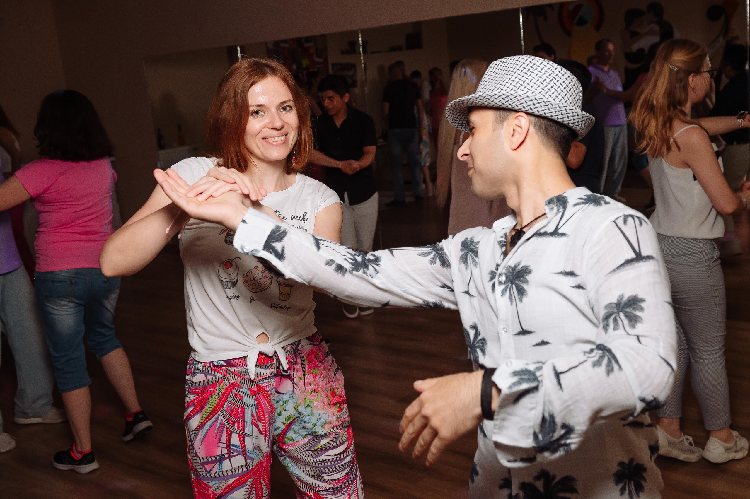 Casa Latina. Репортажный и свадебный фотограф в Курске Борис Захарчук