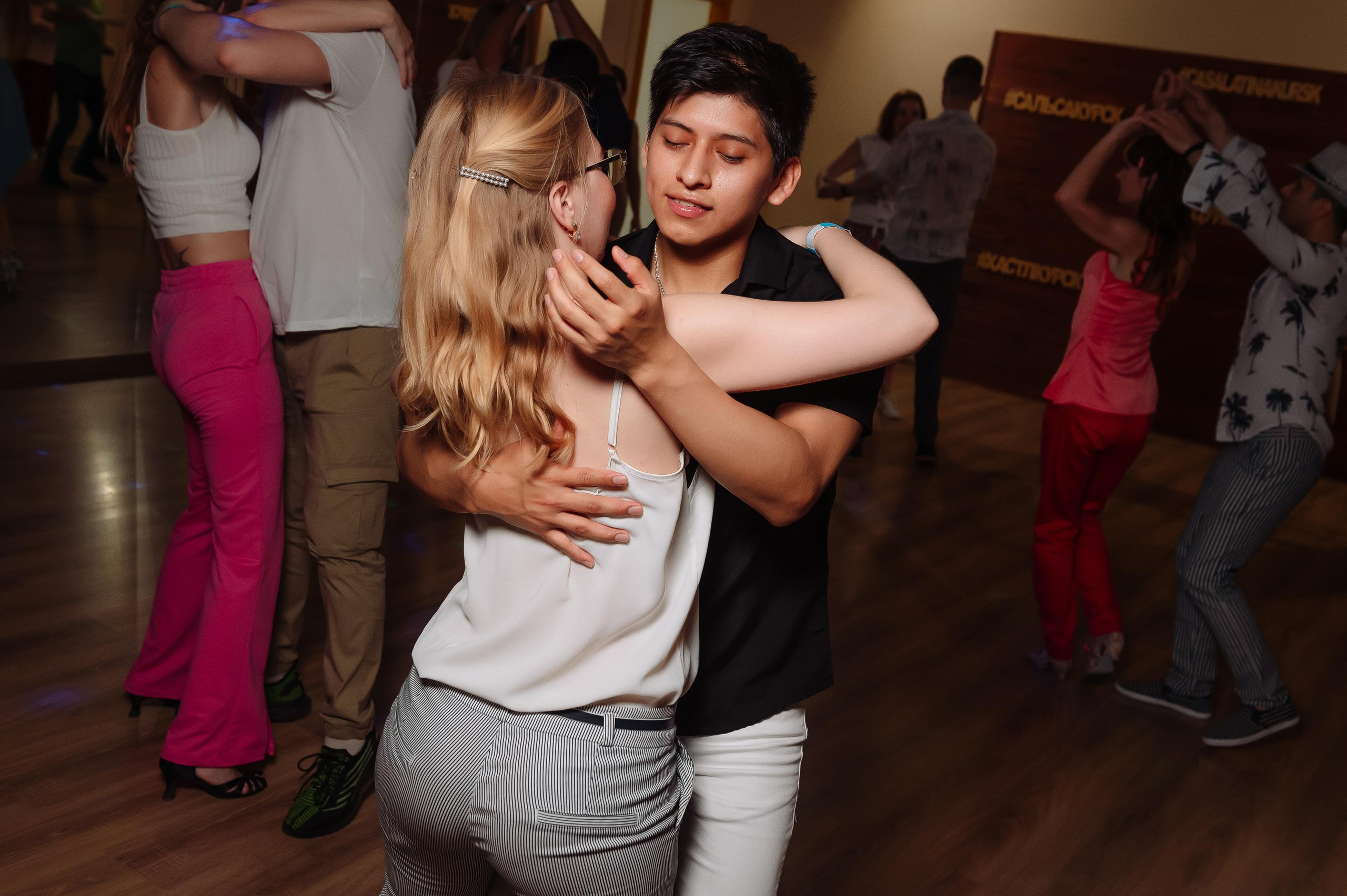 Casa Latina. Репортажный и свадебный фотограф в Курске Борис Захарчук