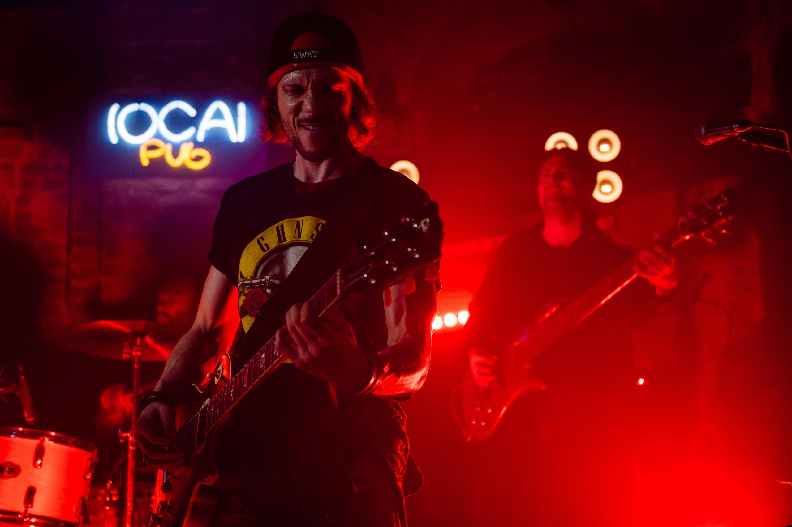 Milestone — Live in The Local Pub. Репортажный и свадебный фотограф в Курске Борис Захарчук