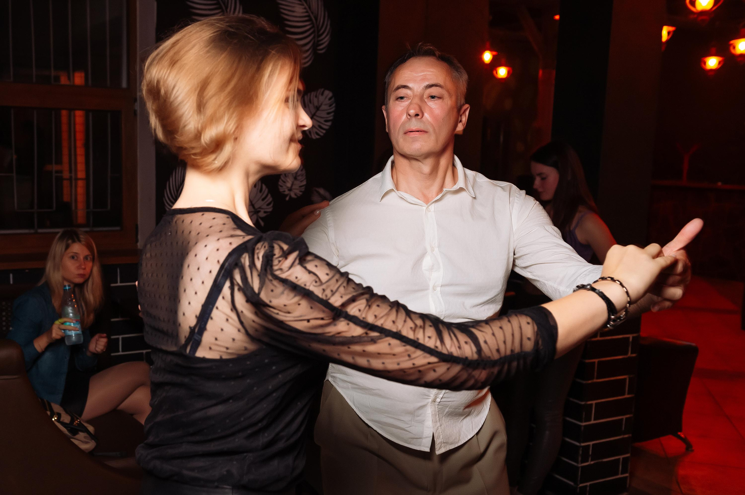 Школа социальных танцев Casa Latina. Репортажный и свадебный фотограф в Курске Борис Захарчук