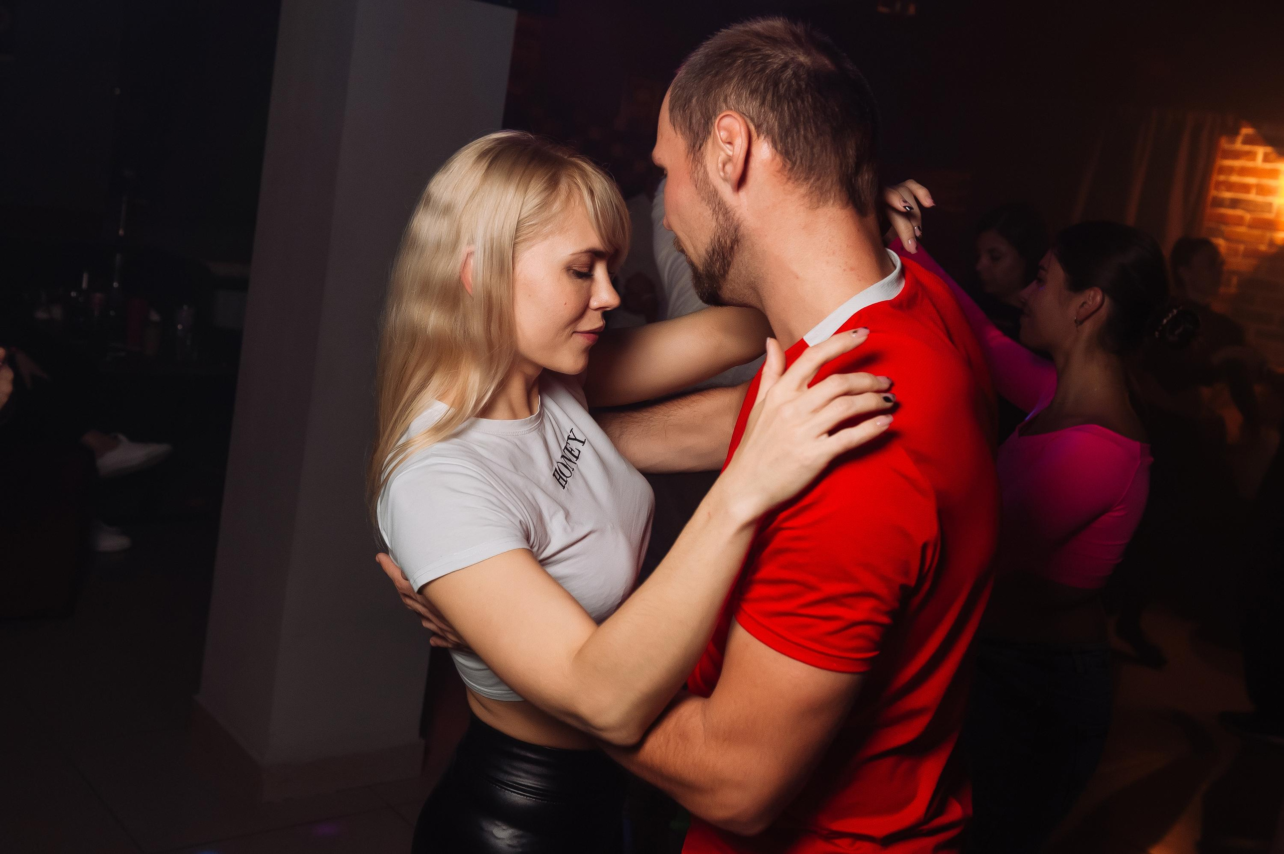 Школа социальных танцев In Dance. Репортажный и свадебный фотограф в Курске Борис Захарчук