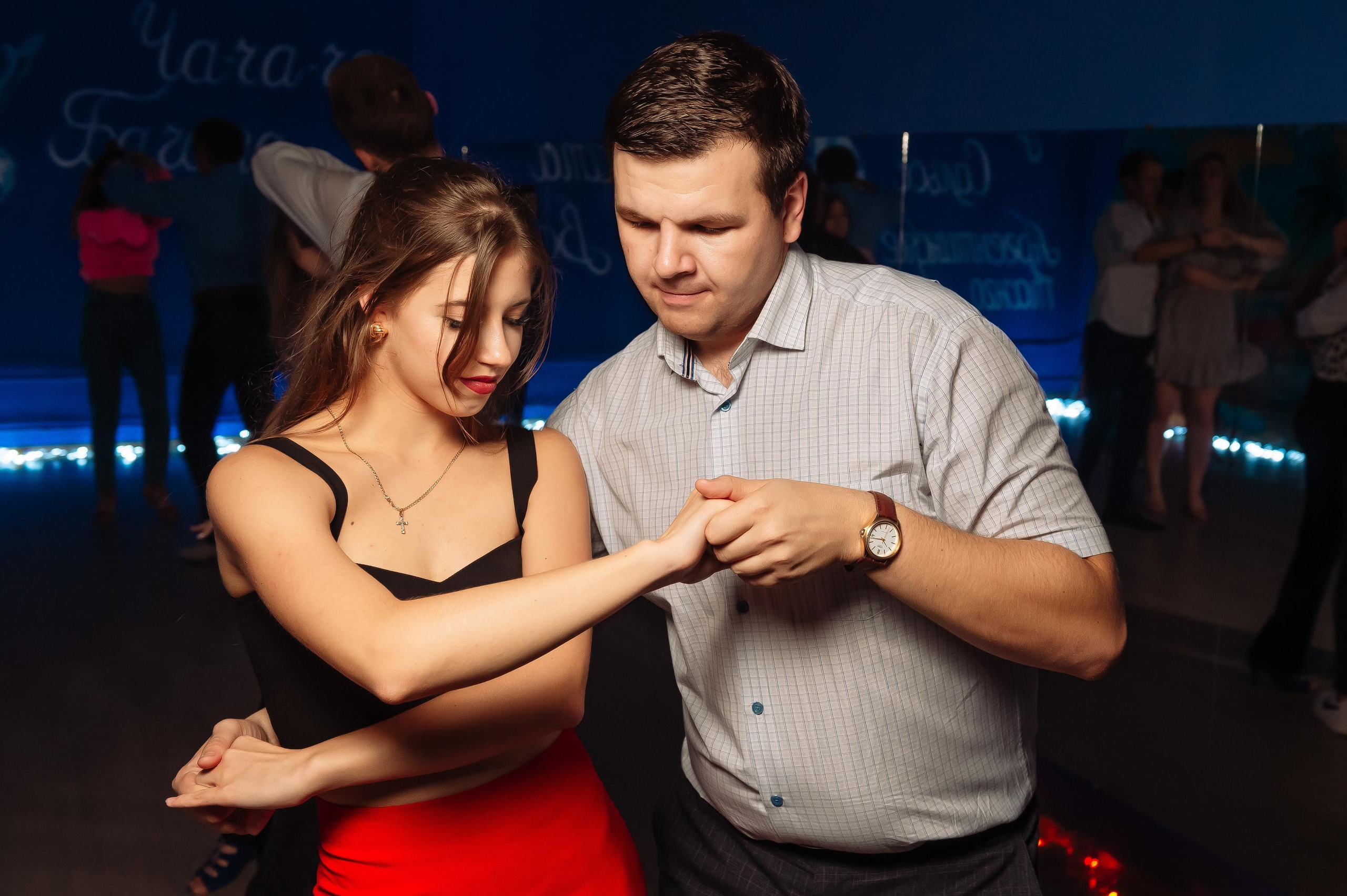 Школа социальных танцев Танцуют Все. Репортажный и свадебный фотограф в Курске Борис Захарчук