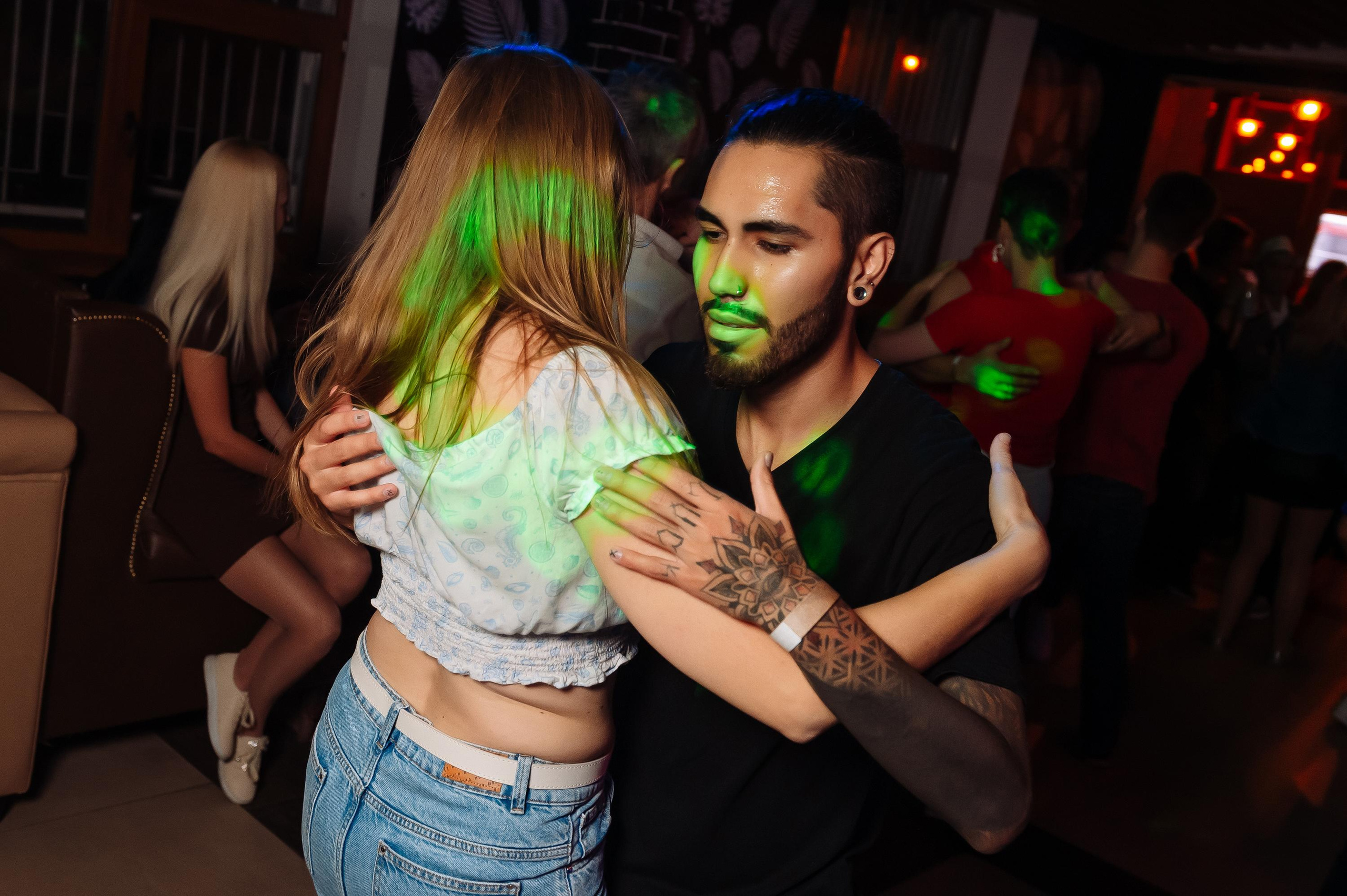 Школа социальных танцев Casa Latina. Репортажный и свадебный фотограф в Курске Борис Захарчук