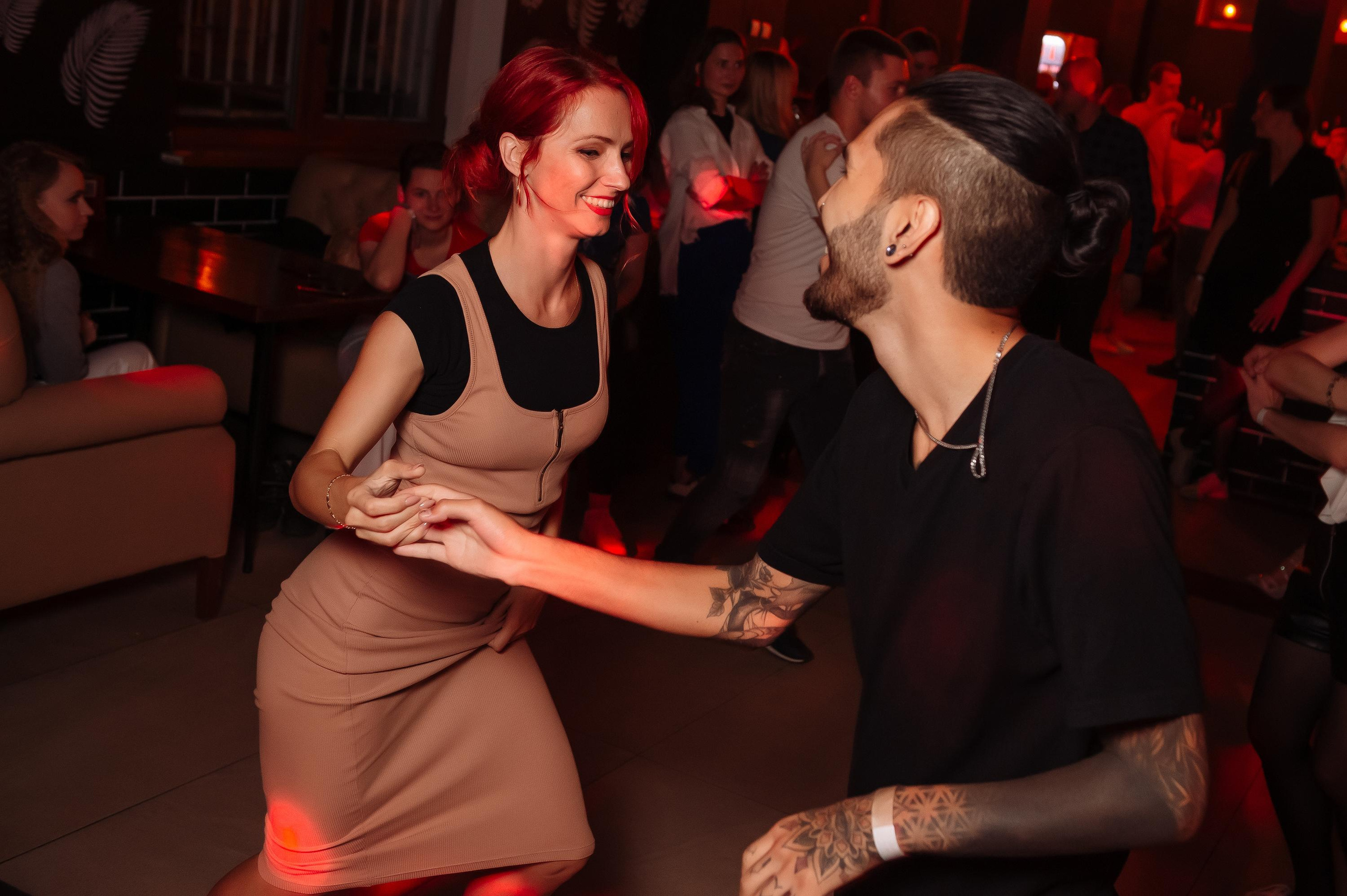 Школа социальных танцев Casa Latina. Репортажный и свадебный фотограф в Курске Борис Захарчук