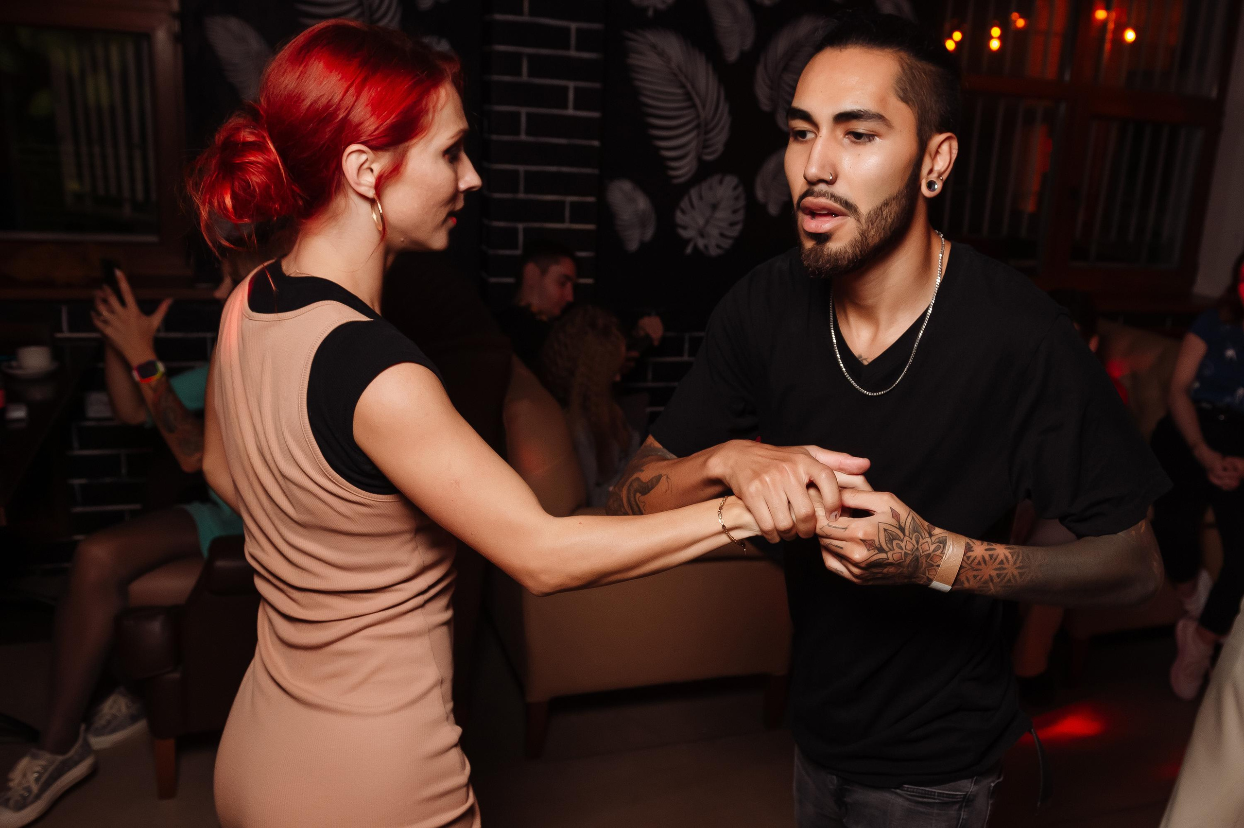 Школа социальных танцев Casa Latina. Репортажный и свадебный фотограф в Курске Борис Захарчук