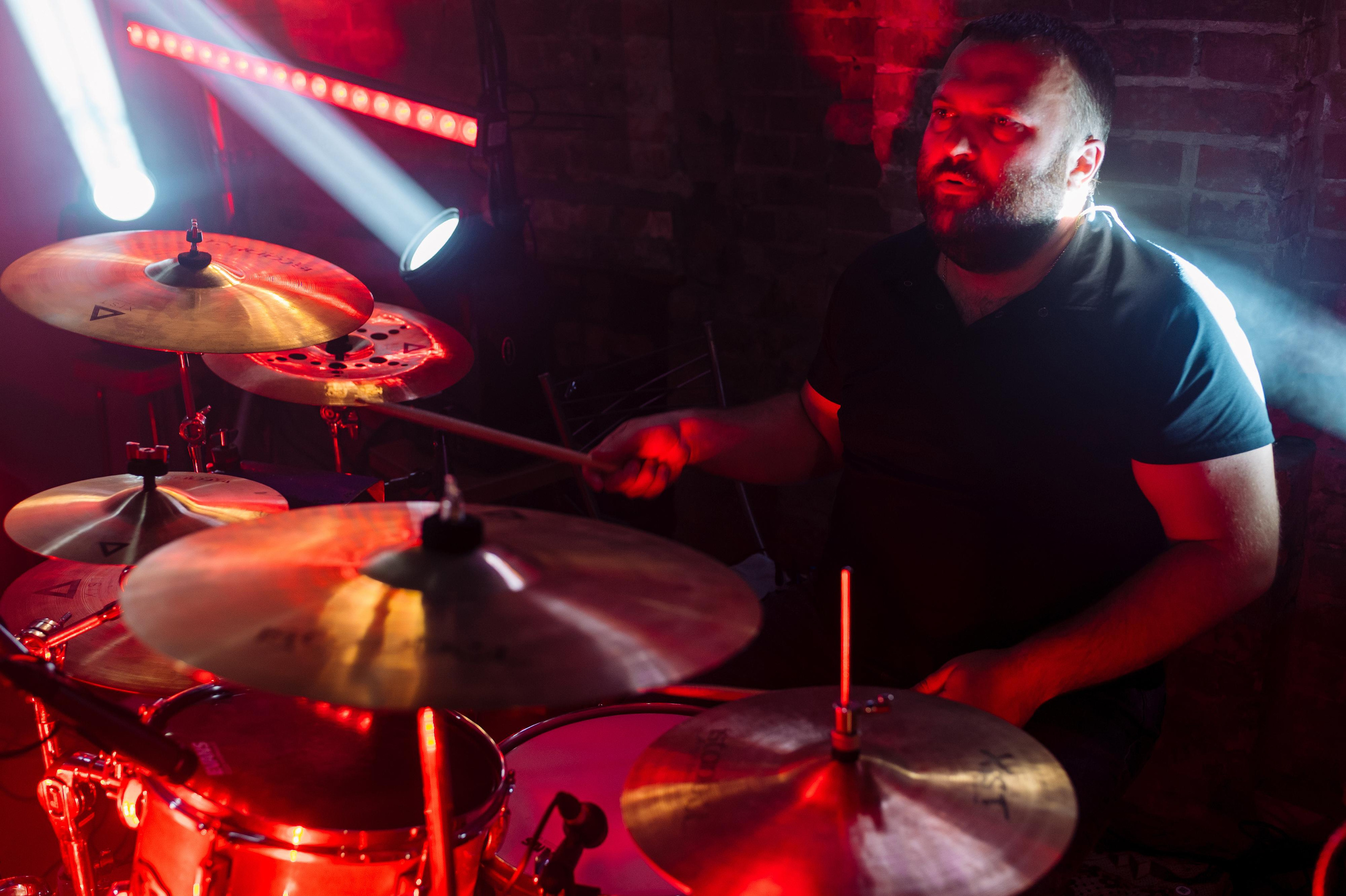 Milestone — Live in The Local Pub. Репортажный и свадебный фотограф в Курске Борис Захарчук