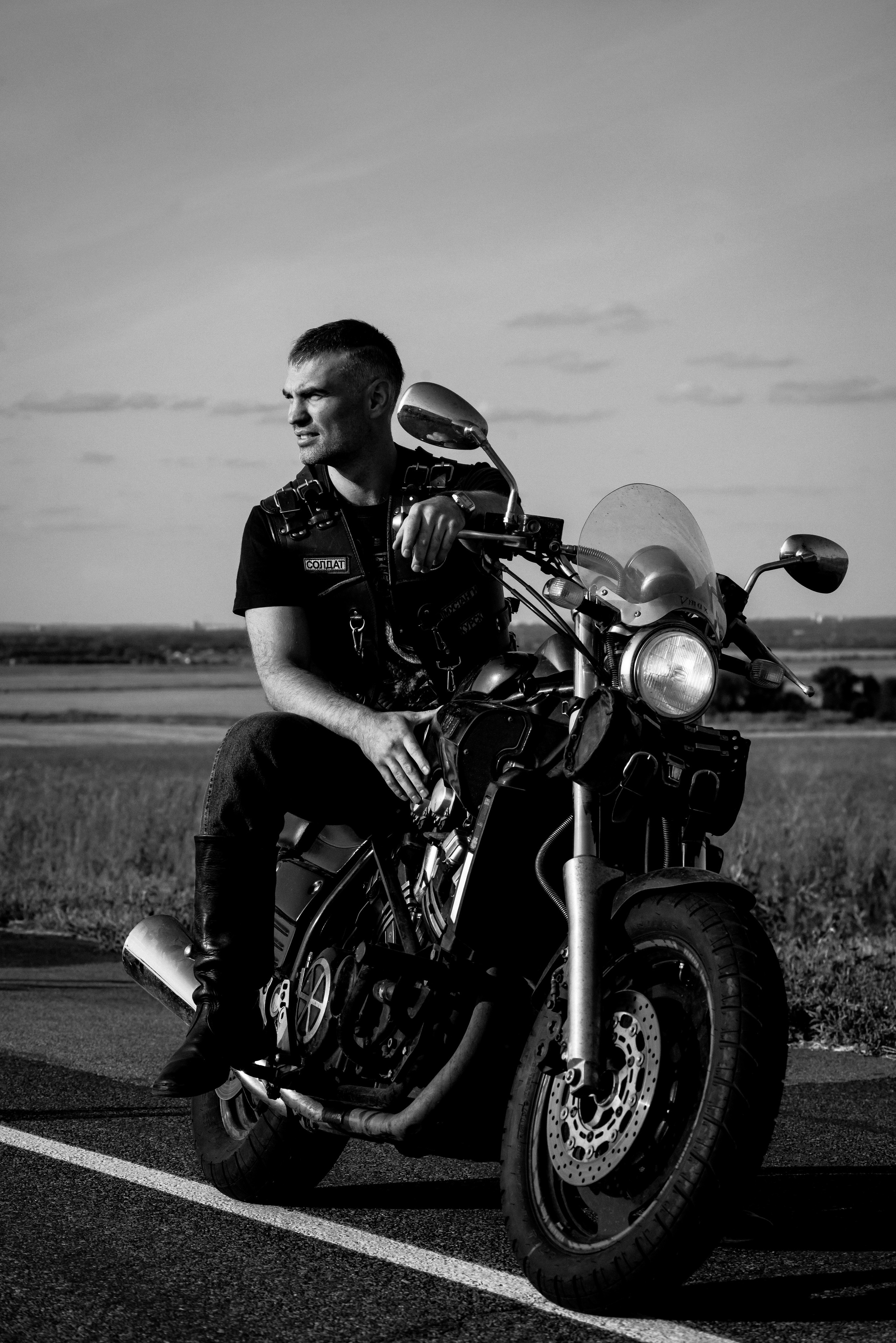 Мустанги ОСТ. Репортажный и свадебный фотограф в Курске Борис Захарчук