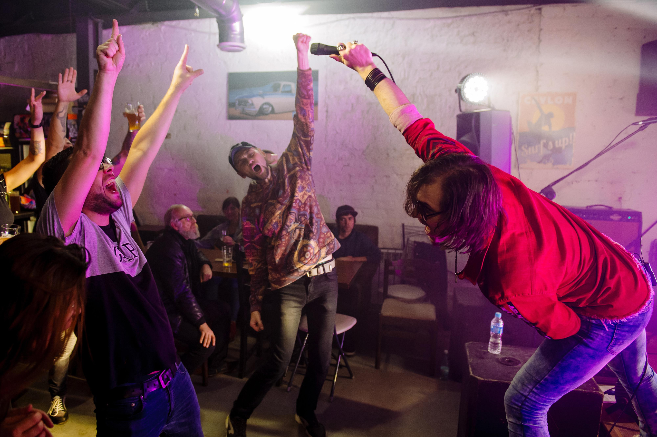 Milestone — Live in The Local Pub. Репортажный и свадебный фотограф в Курске Борис Захарчук
