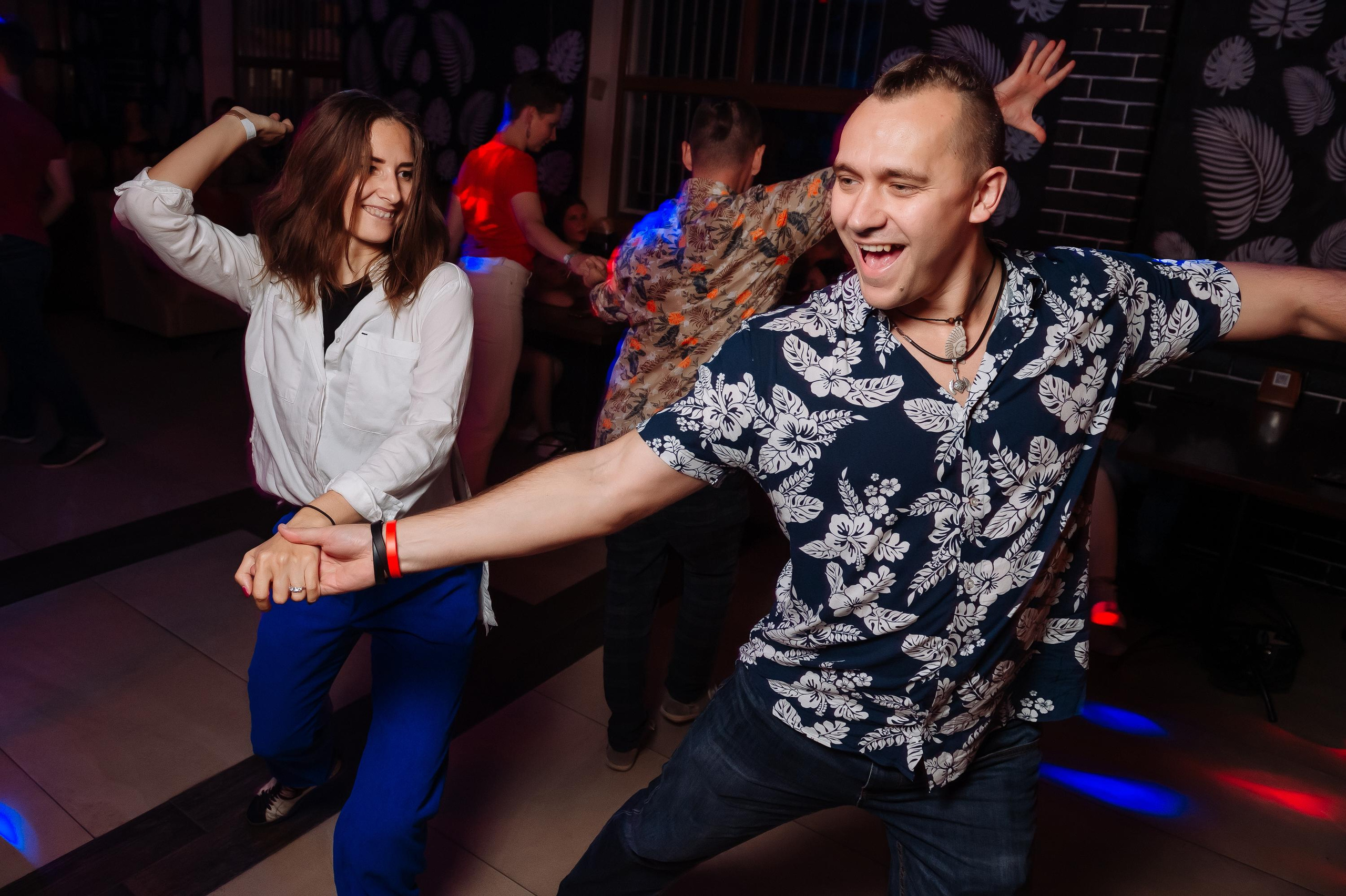 Школа социальных танцев Casa Latina. Репортажный и свадебный фотограф в Курске Борис Захарчук