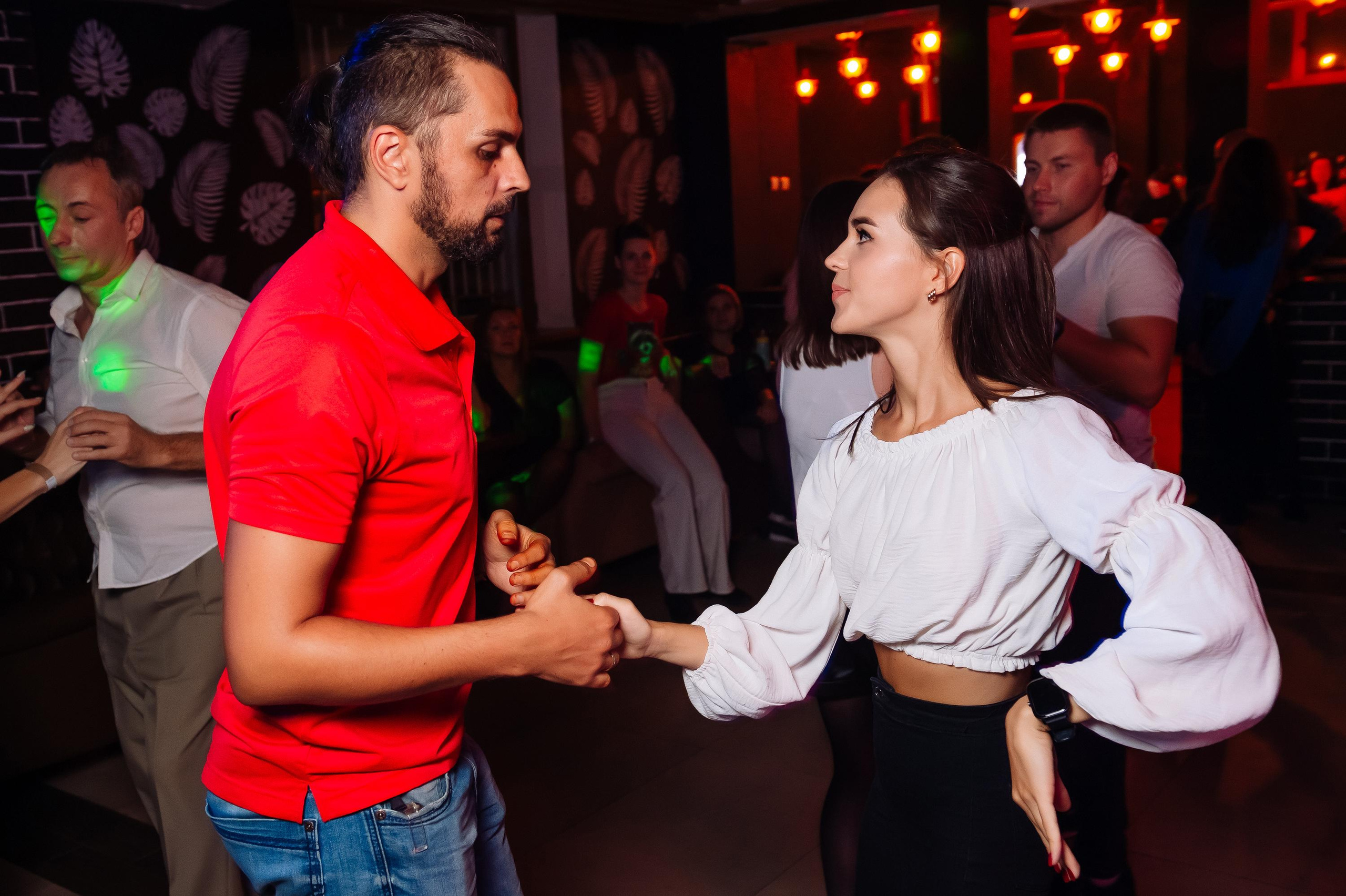 Школа социальных танцев Casa Latina. Репортажный и свадебный фотограф в Курске Борис Захарчук