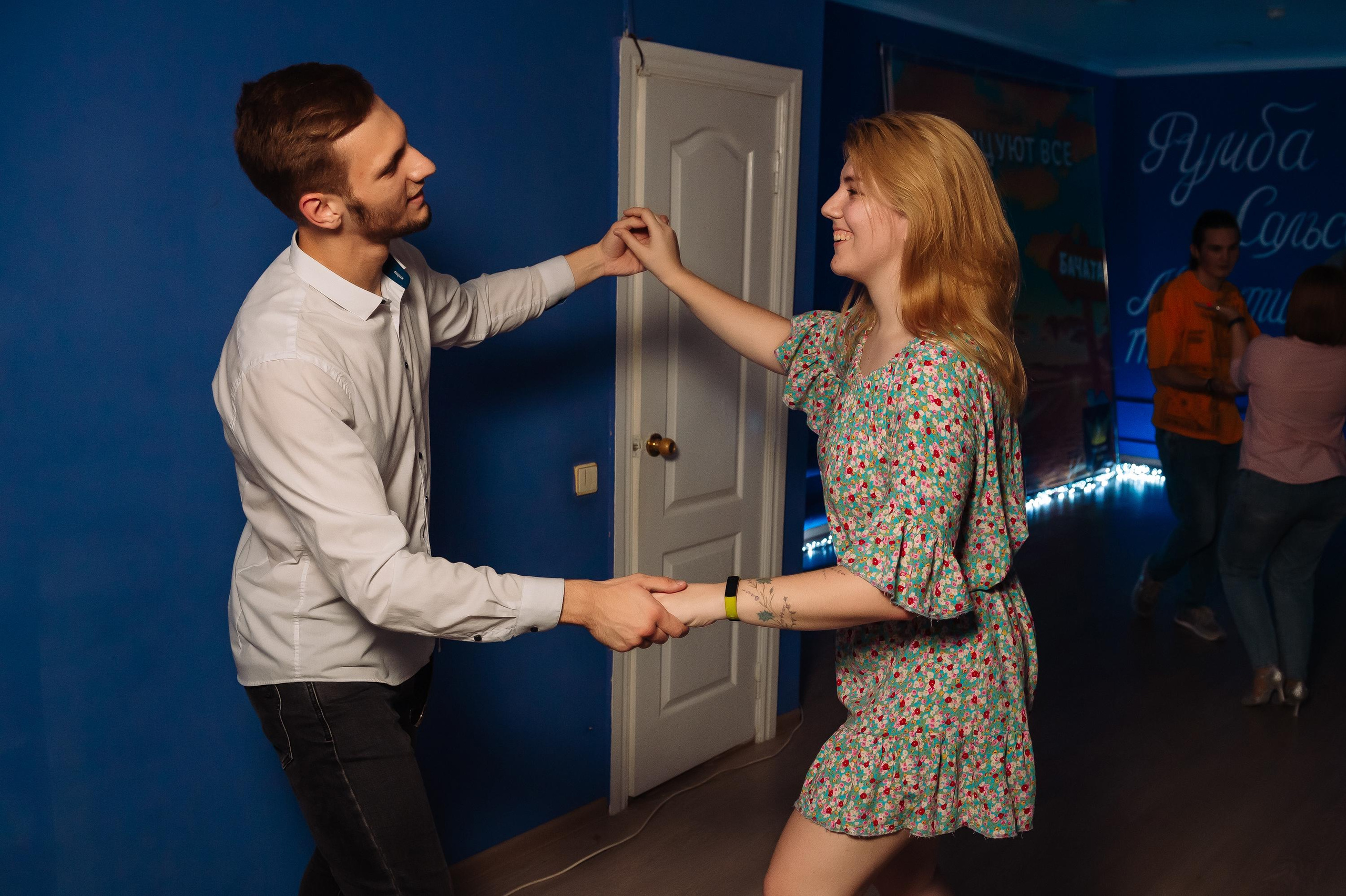 Школа социальных танцев Танцуют Все. Репортажный и свадебный фотограф в Курске Борис Захарчук