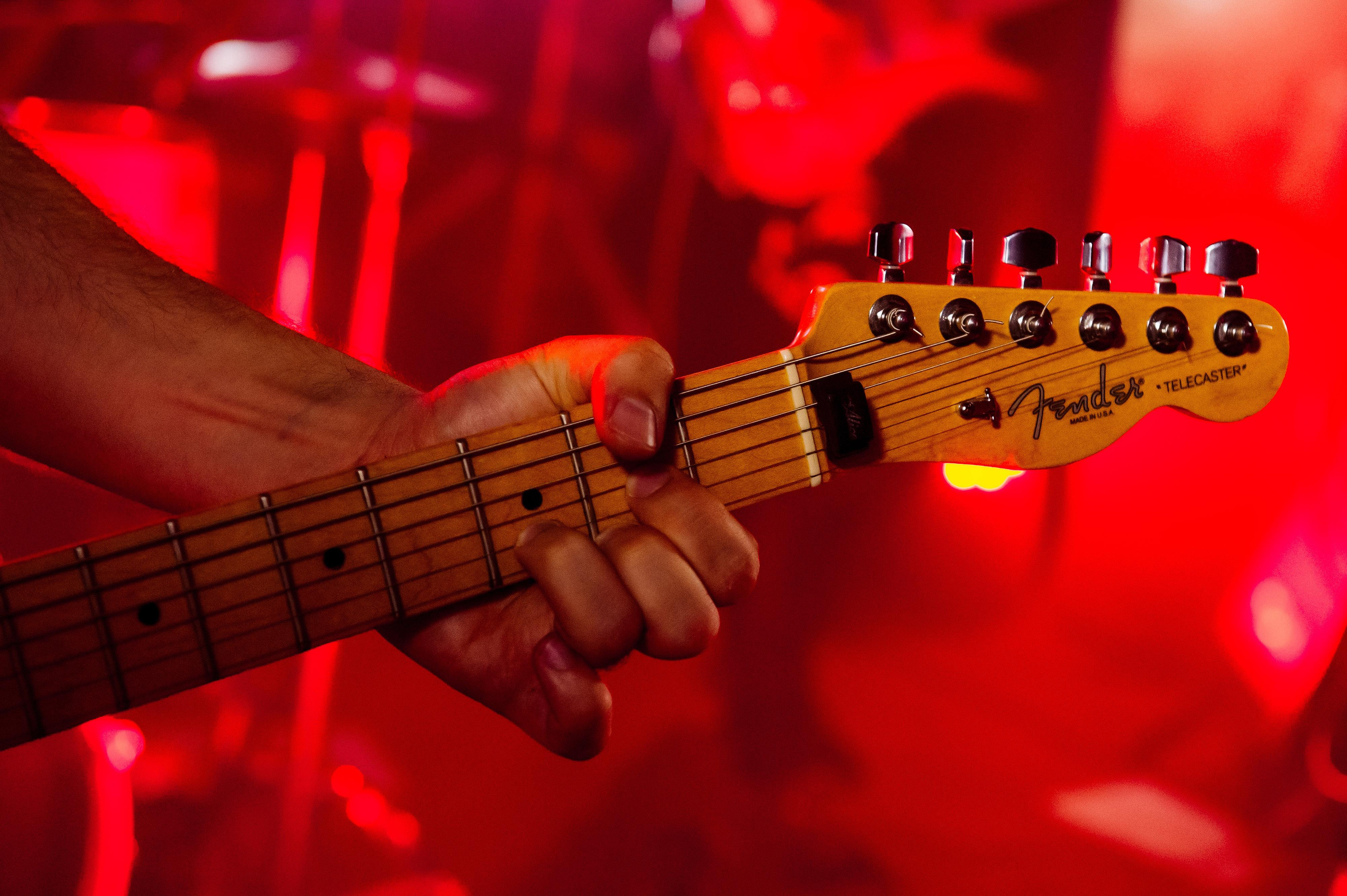 Milestone — Live in The Local Pub. Репортажный и свадебный фотограф в Курске Борис Захарчук