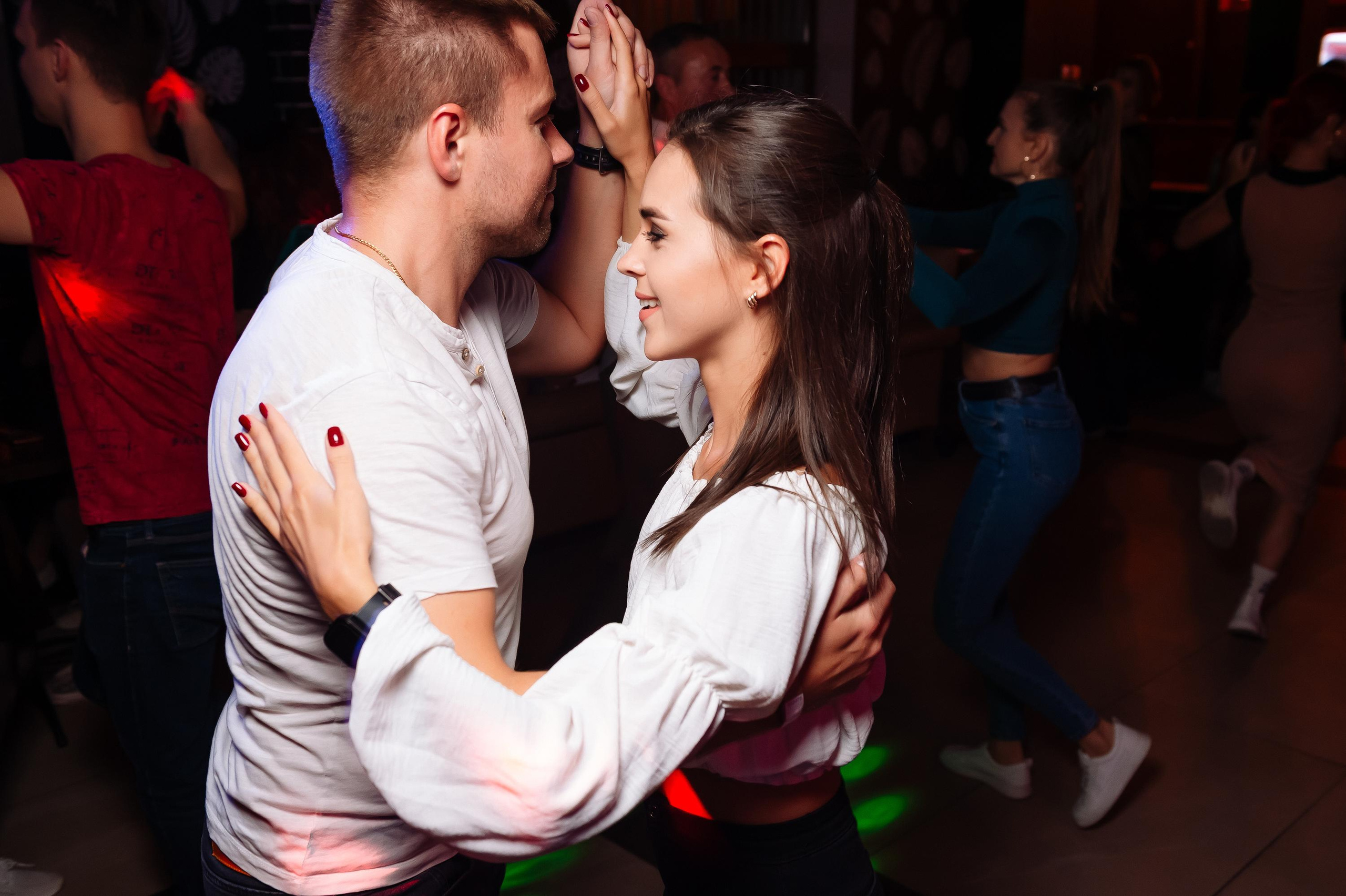 Школа социальных танцев Casa Latina. Репортажный и свадебный фотограф в Курске Борис Захарчук