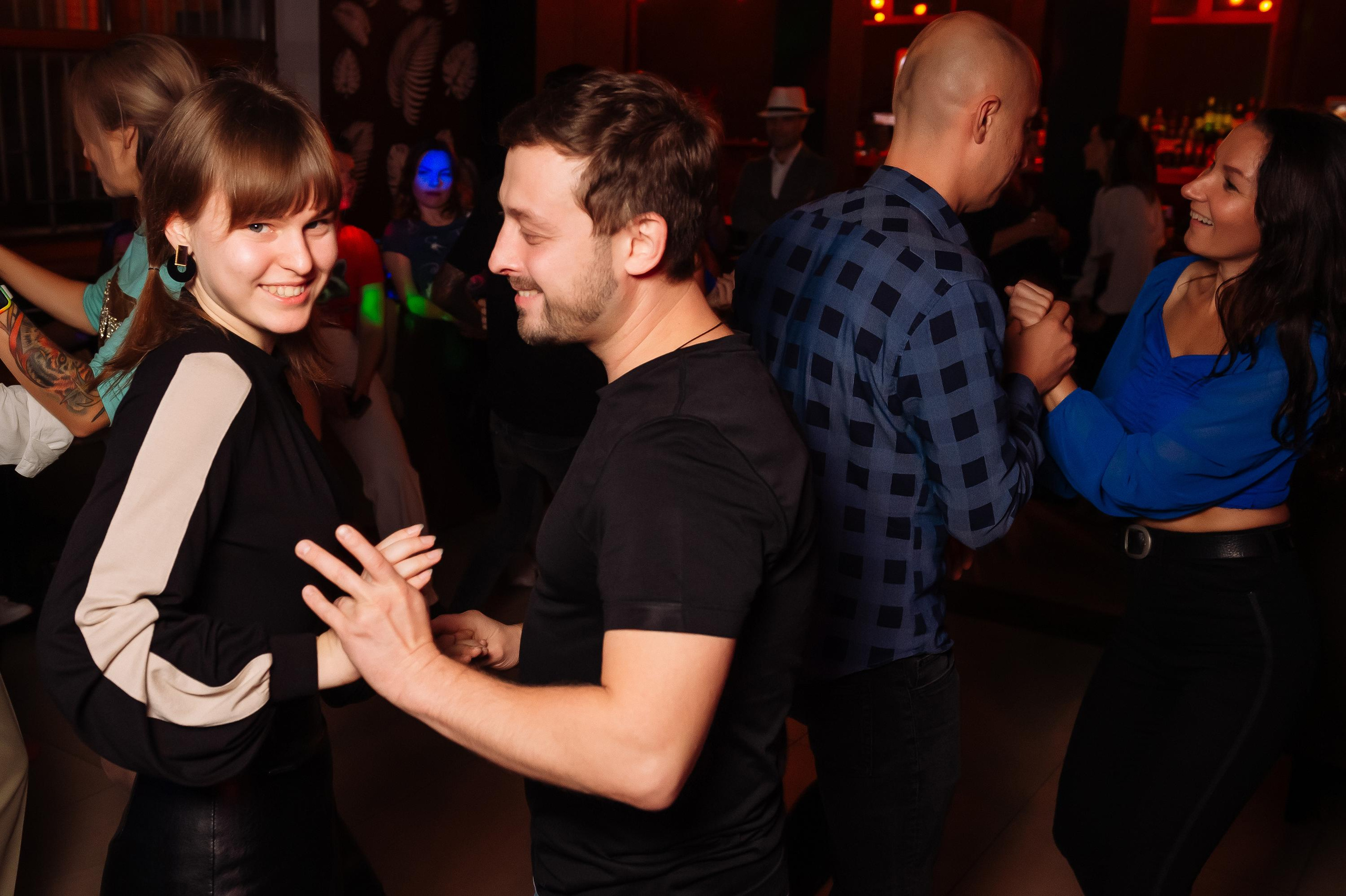 Школа социальных танцев Casa Latina. Репортажный и свадебный фотограф в Курске Борис Захарчук