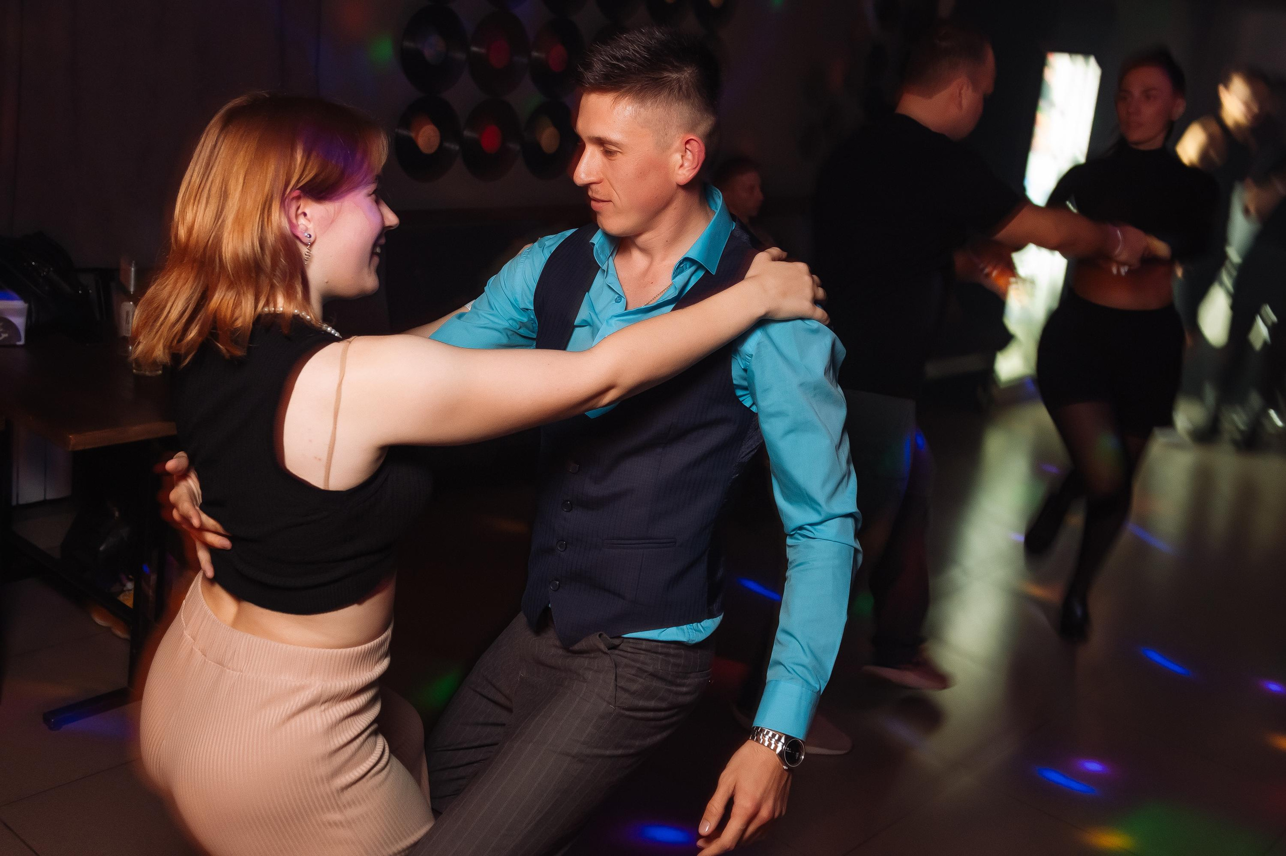 Школа социальных танцев In Dance. Репортажный и свадебный фотограф в Курске Борис Захарчук