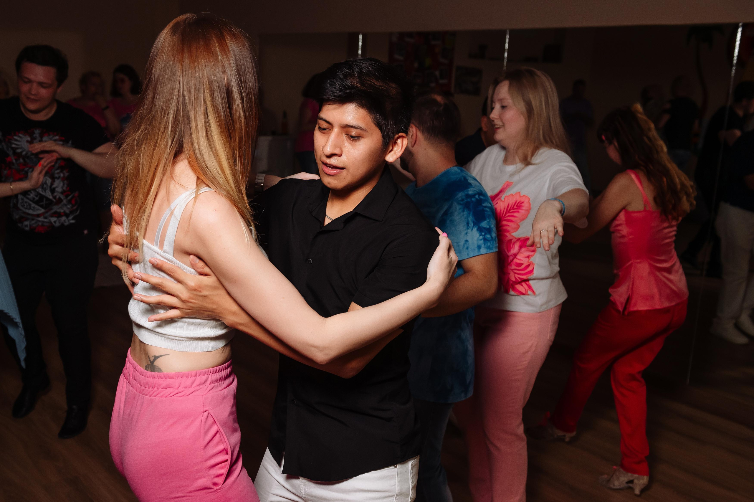 Casa Latina. Репортажный и свадебный фотограф в Курске Борис Захарчук